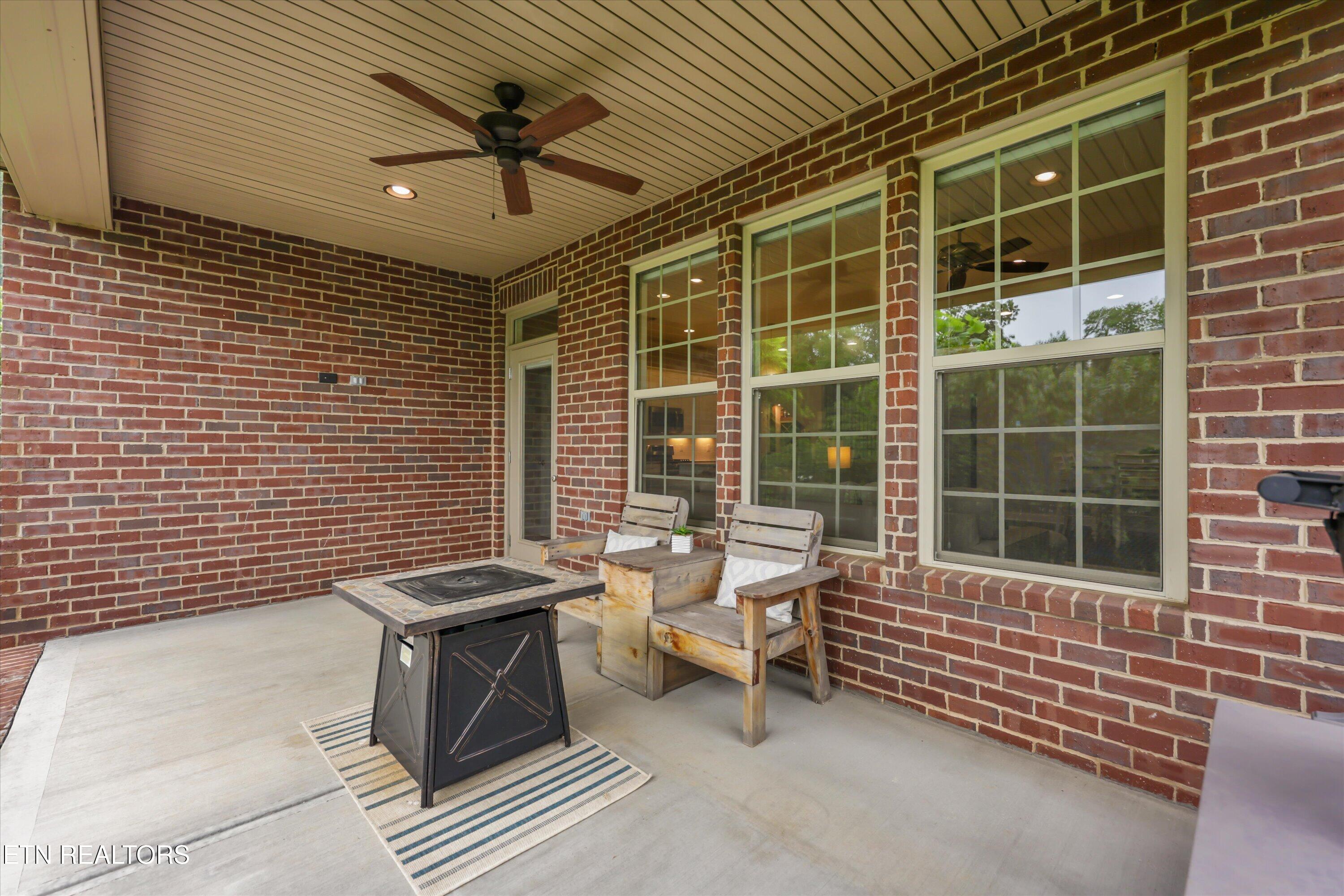 1653 Sugarfield Lane Knoxville TN 37932