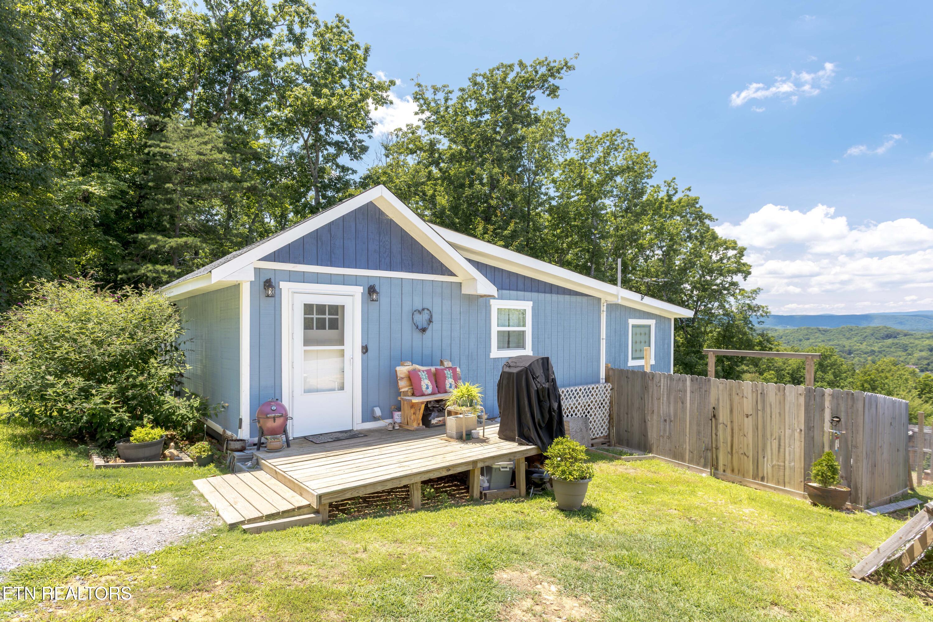 1210 Spruce Drive Spring City TN 37381