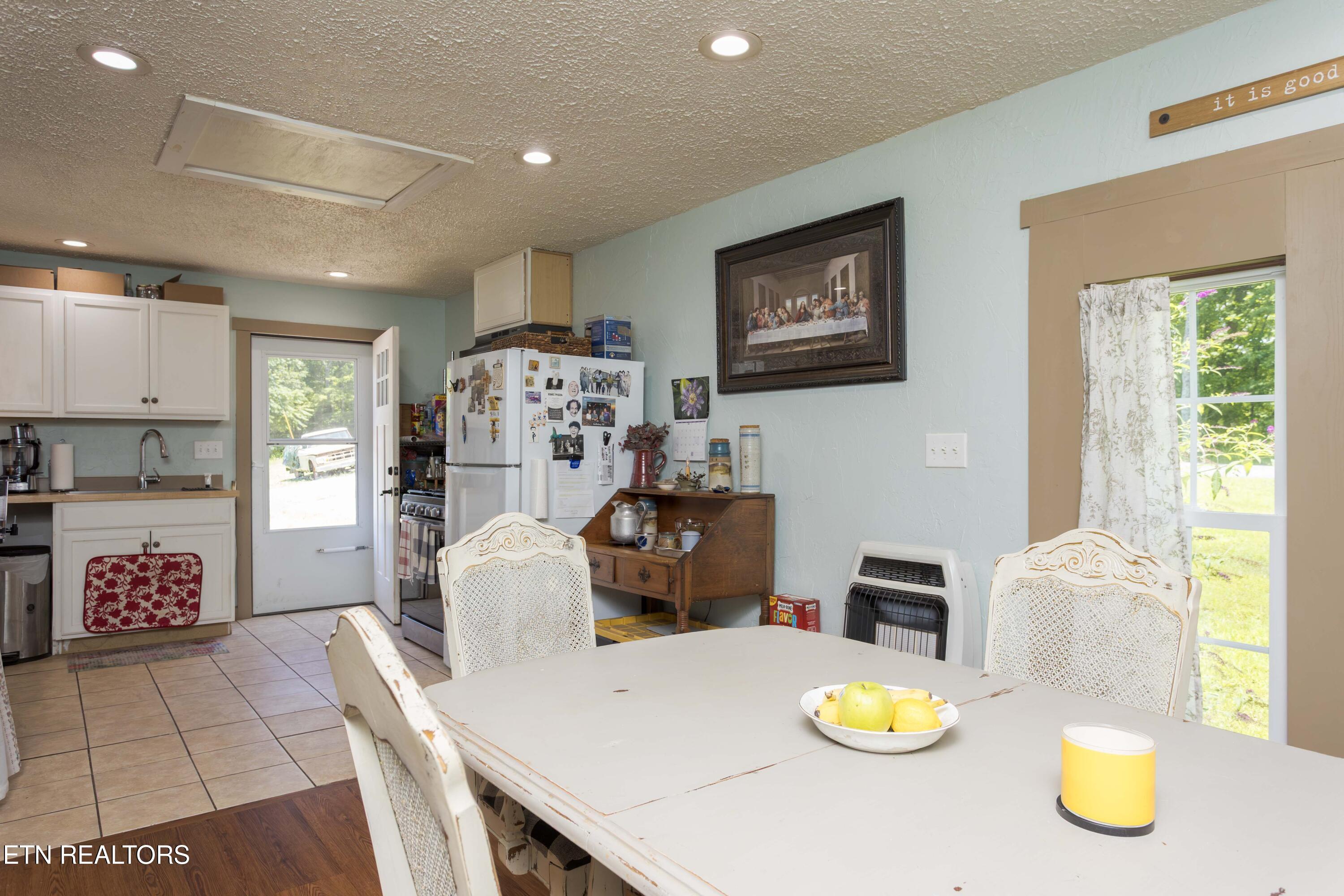 1210 Spruce Drive Spring City TN 37381