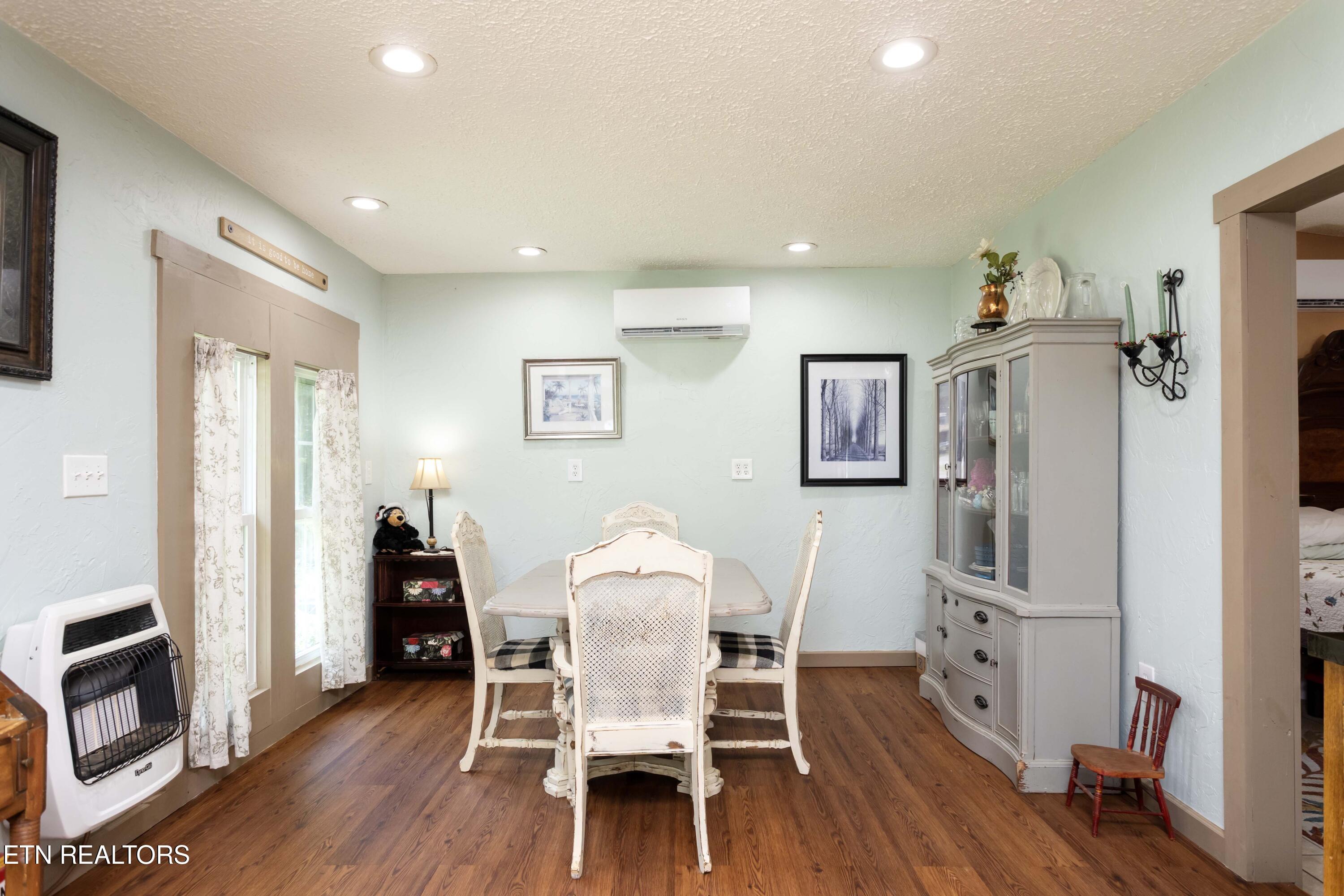1210 Spruce Drive Spring City TN 37381
