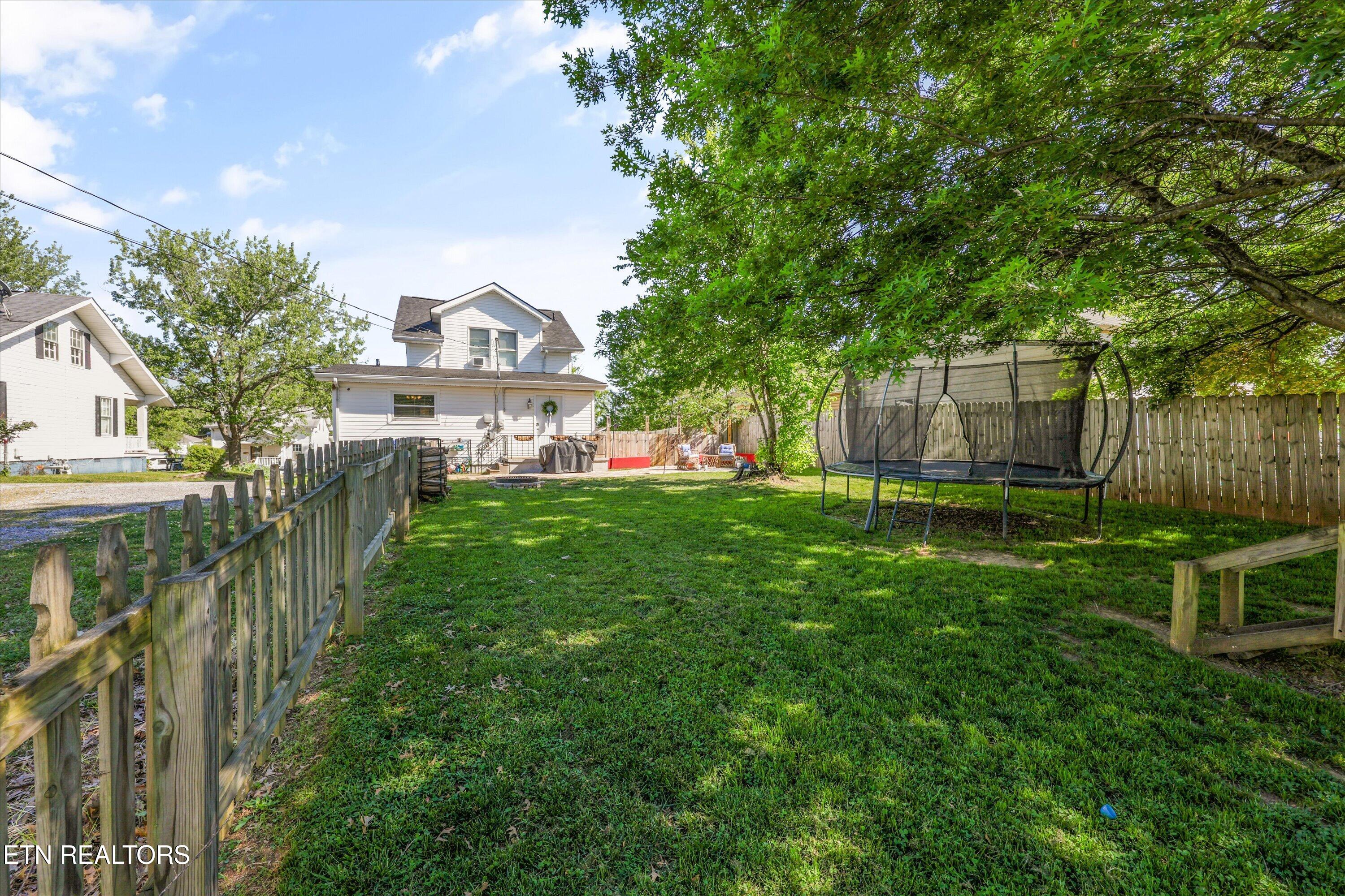 266 W Lincoln Road Alcoa TN 37701