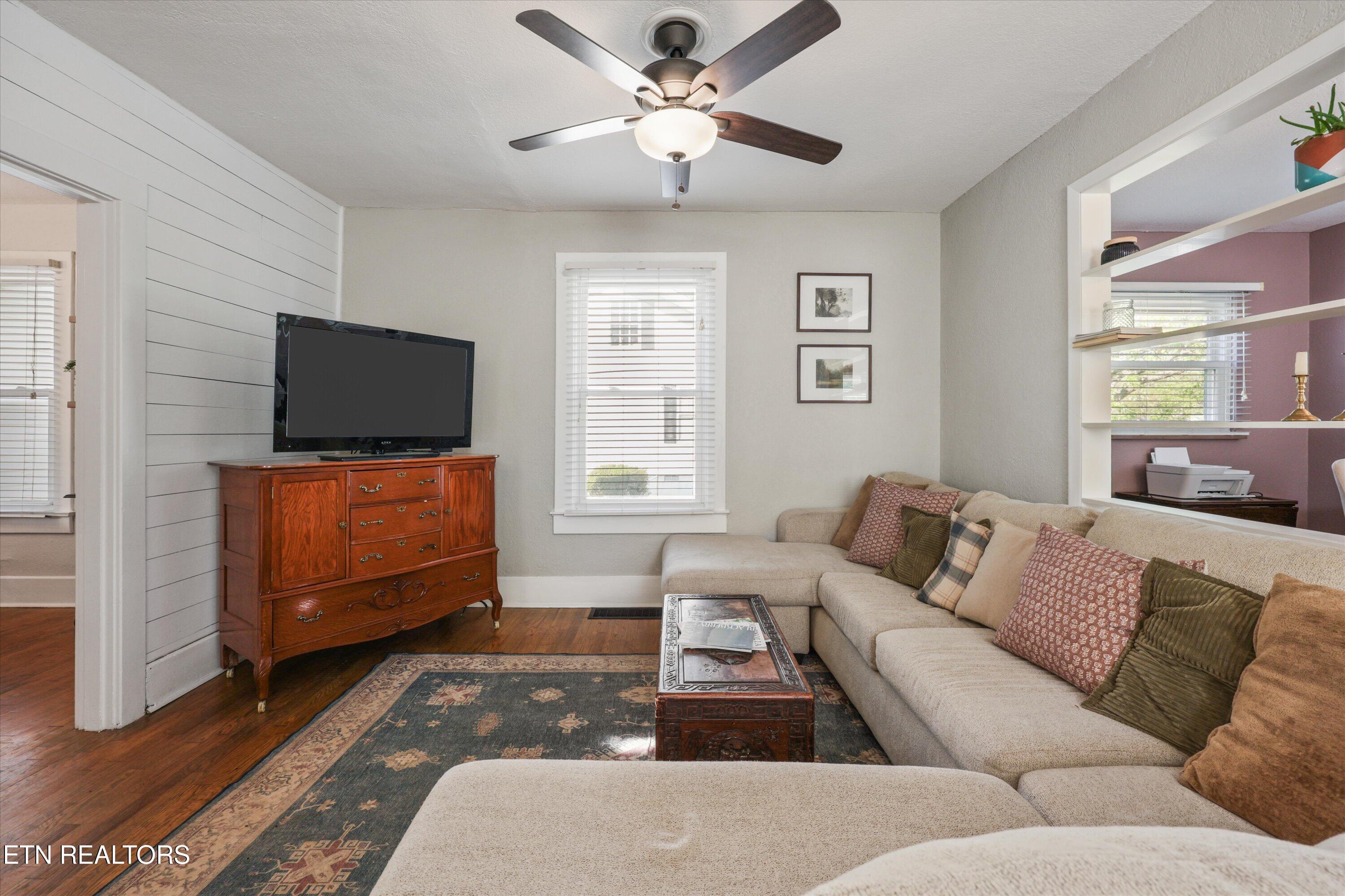 266 W Lincoln Road Alcoa TN 37701