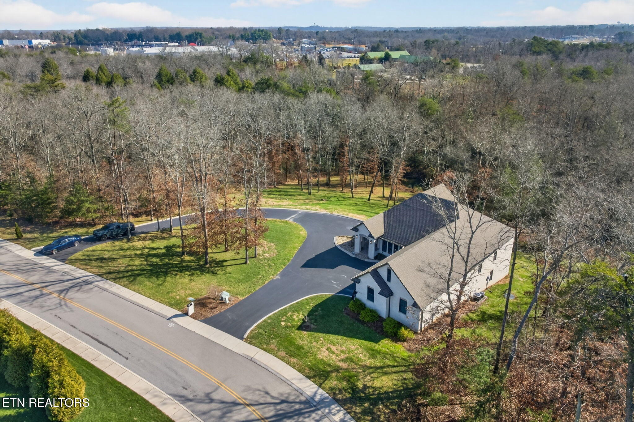 323 Riverview Drive Crossville TN 38555
