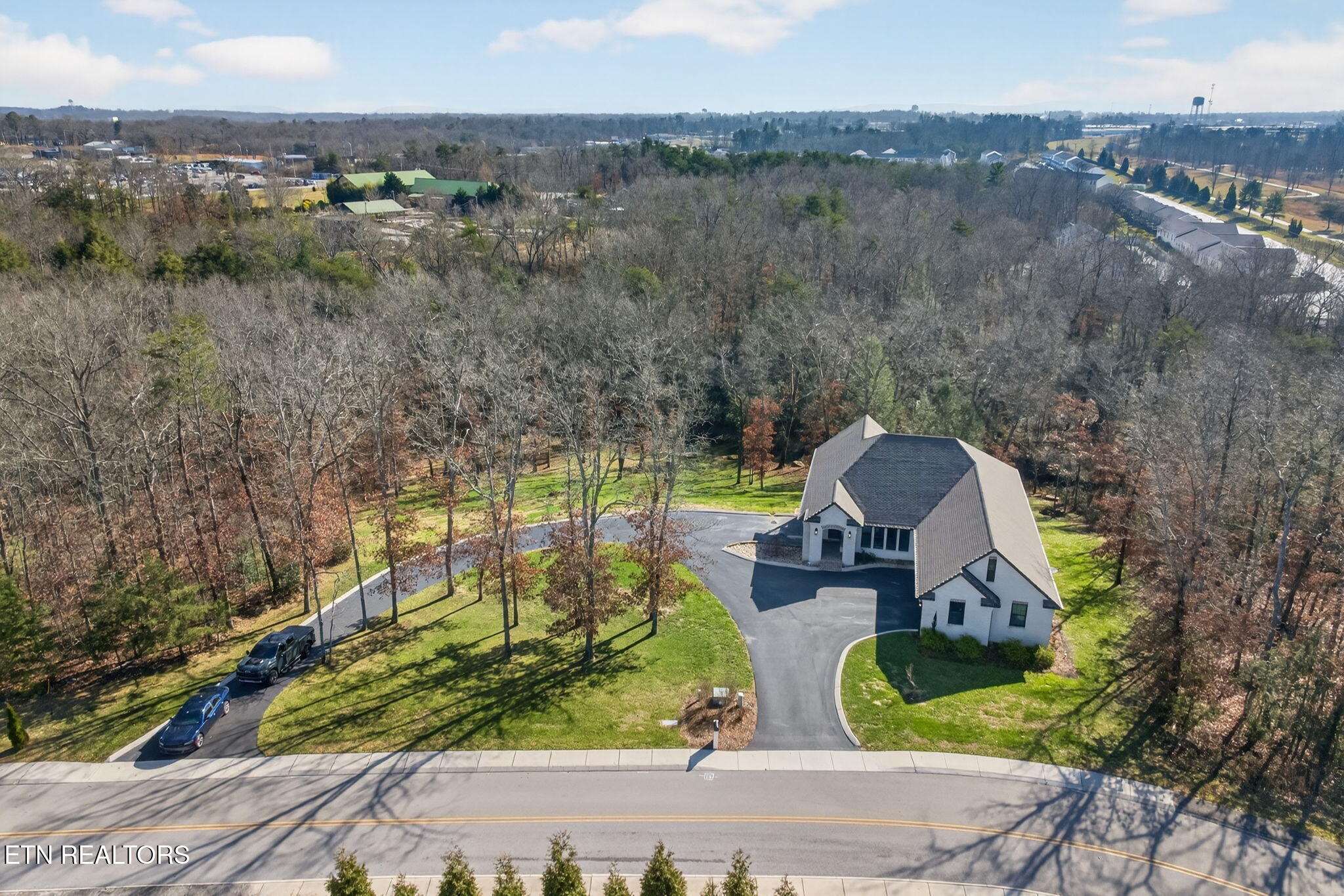 323 Riverview Drive Crossville TN 38555
