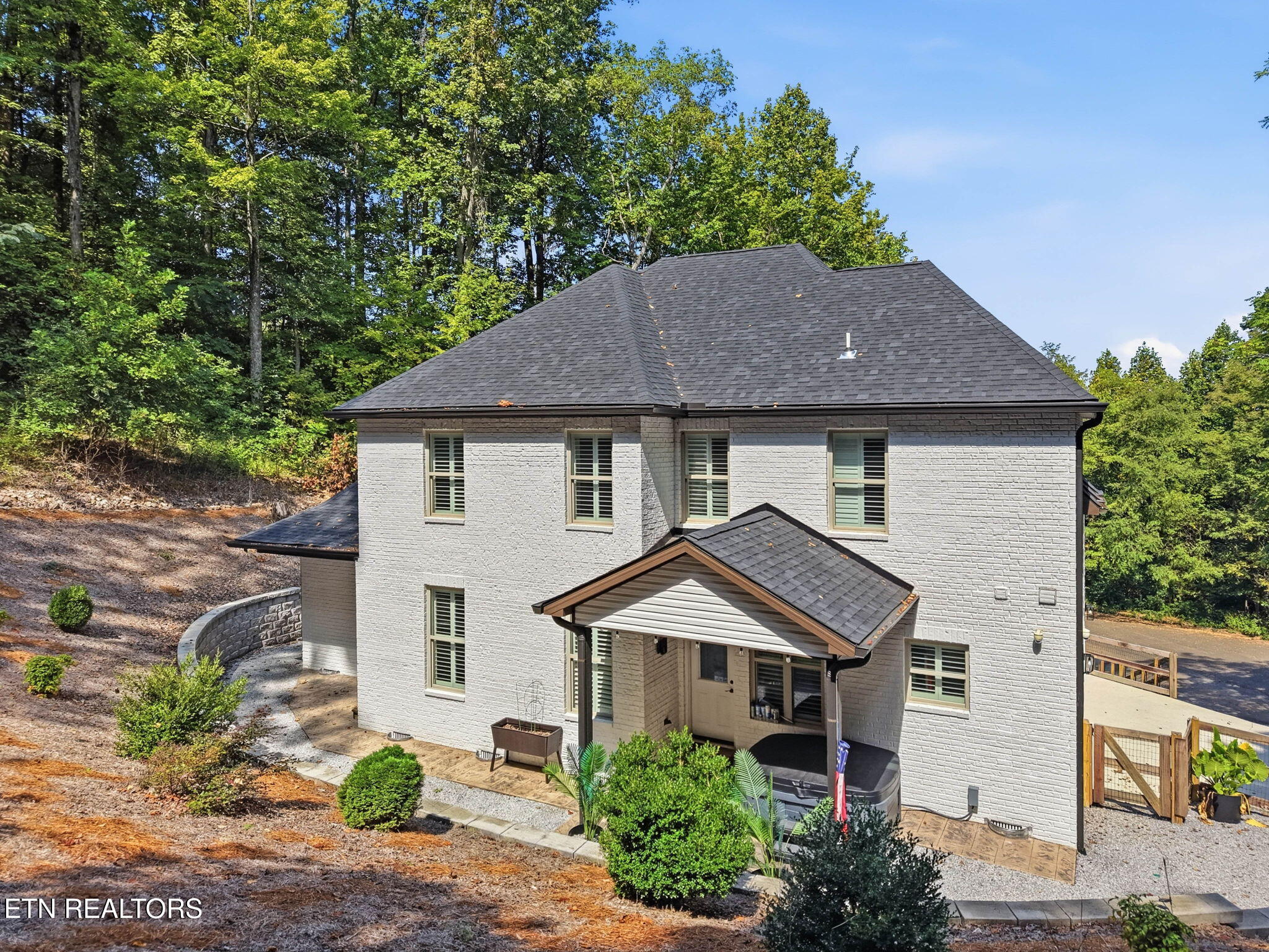 4301 Falcon Ridge Way Knoxville TN 37921