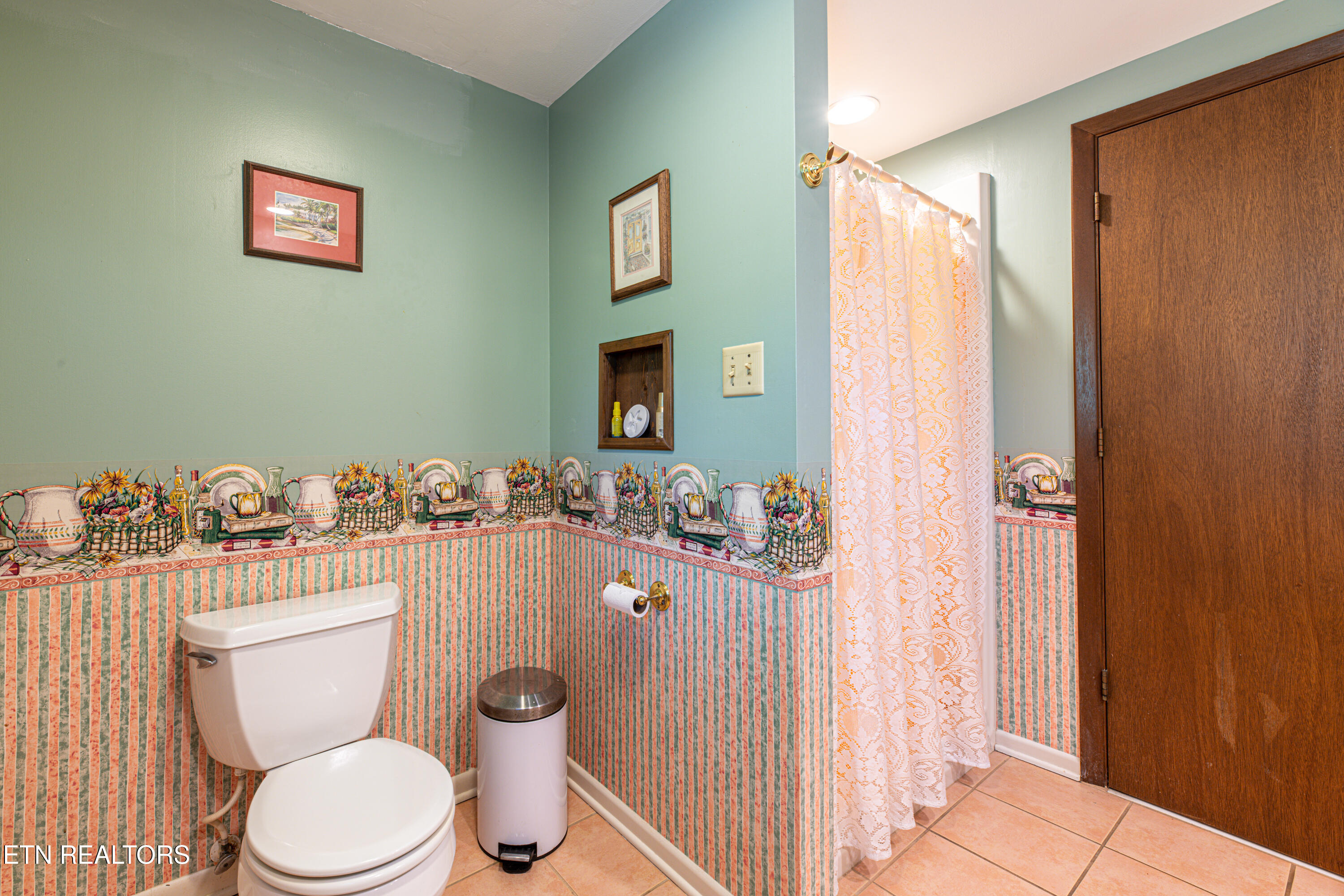 7569 Glastonbury Road Knoxville TN 37931