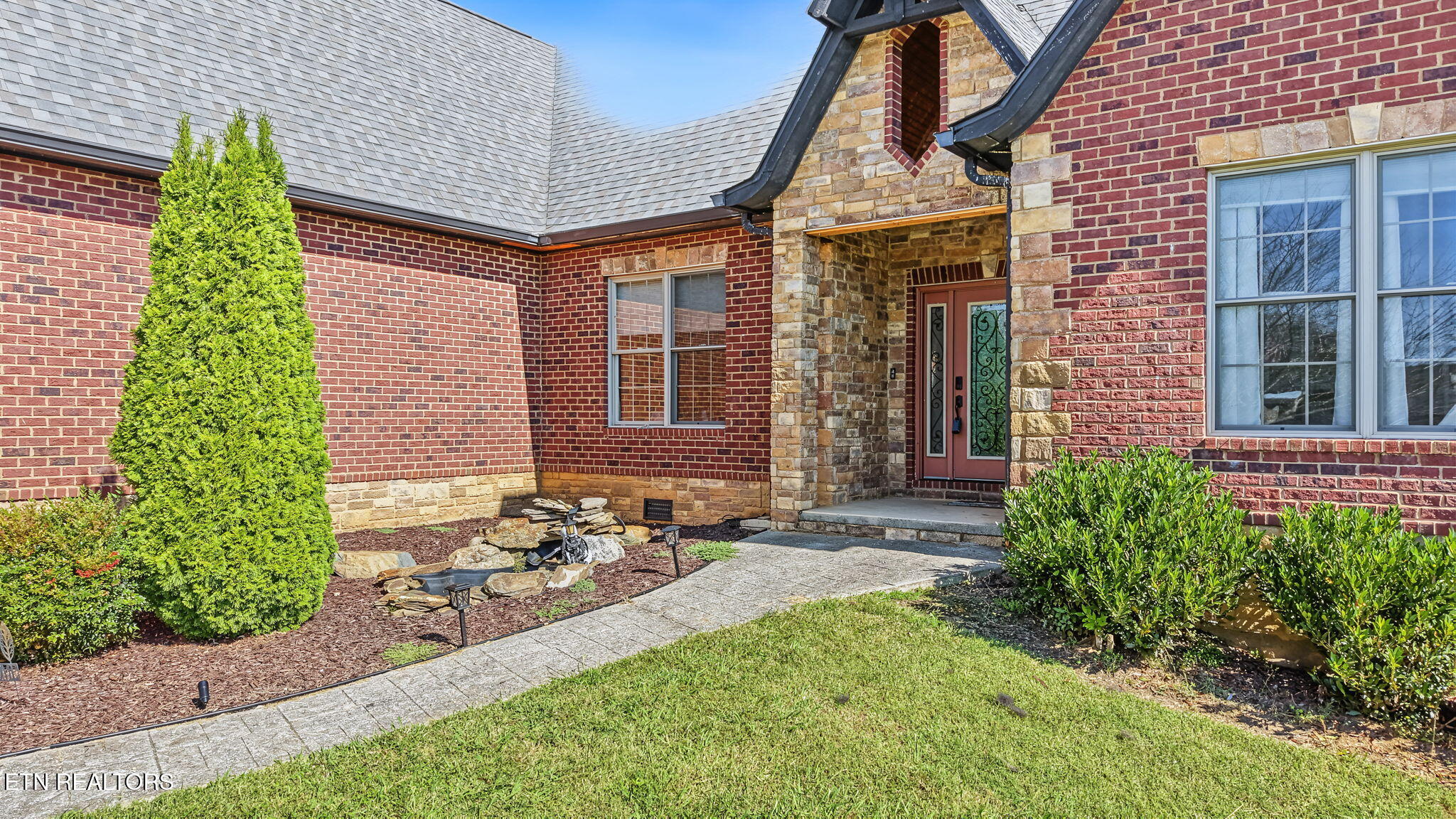 1256 Rippling Waters Circle Sevierville TN 37876