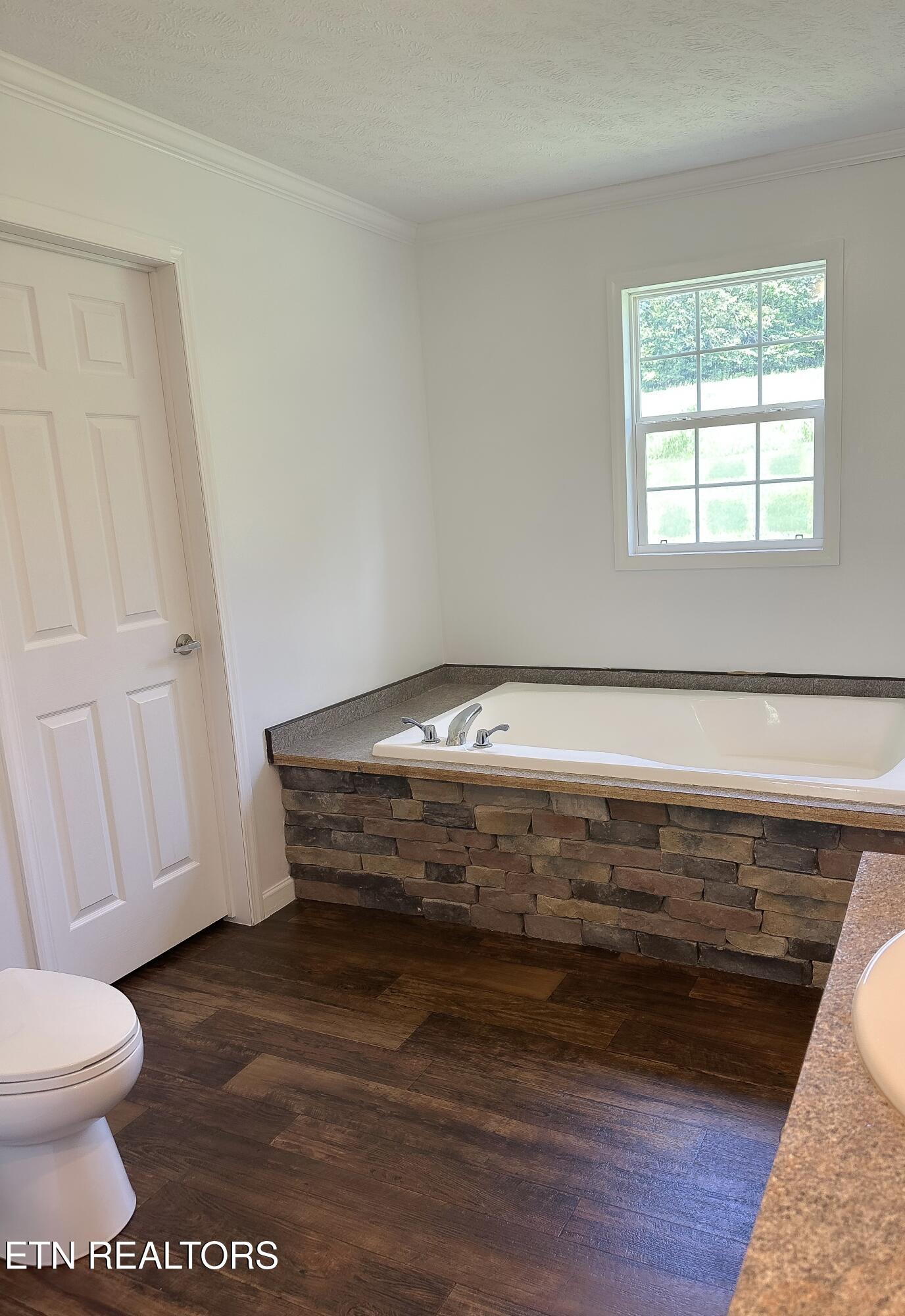 601 Blue Springs Road Speedwell TN 37870