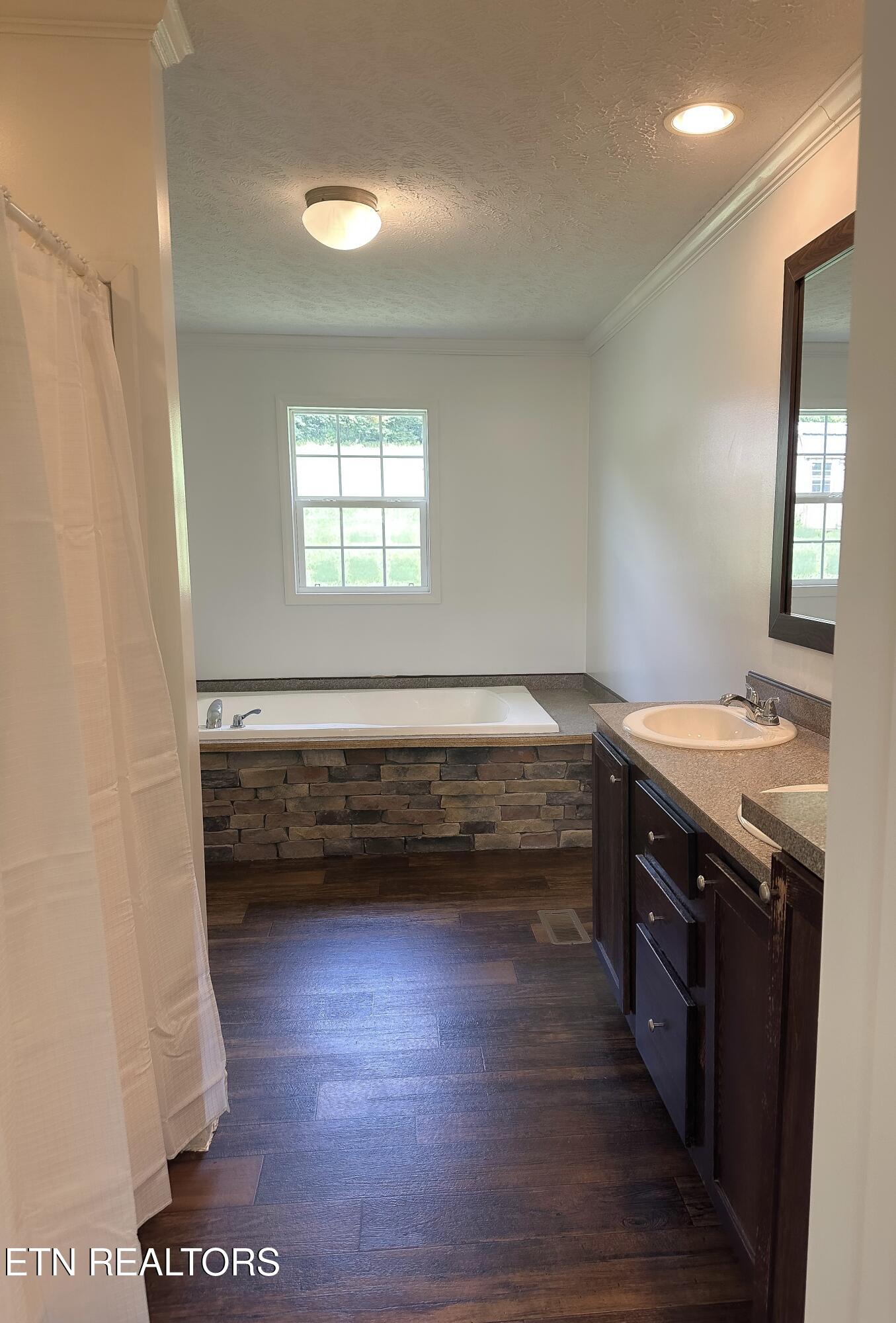 601 Blue Springs Road Speedwell TN 37870