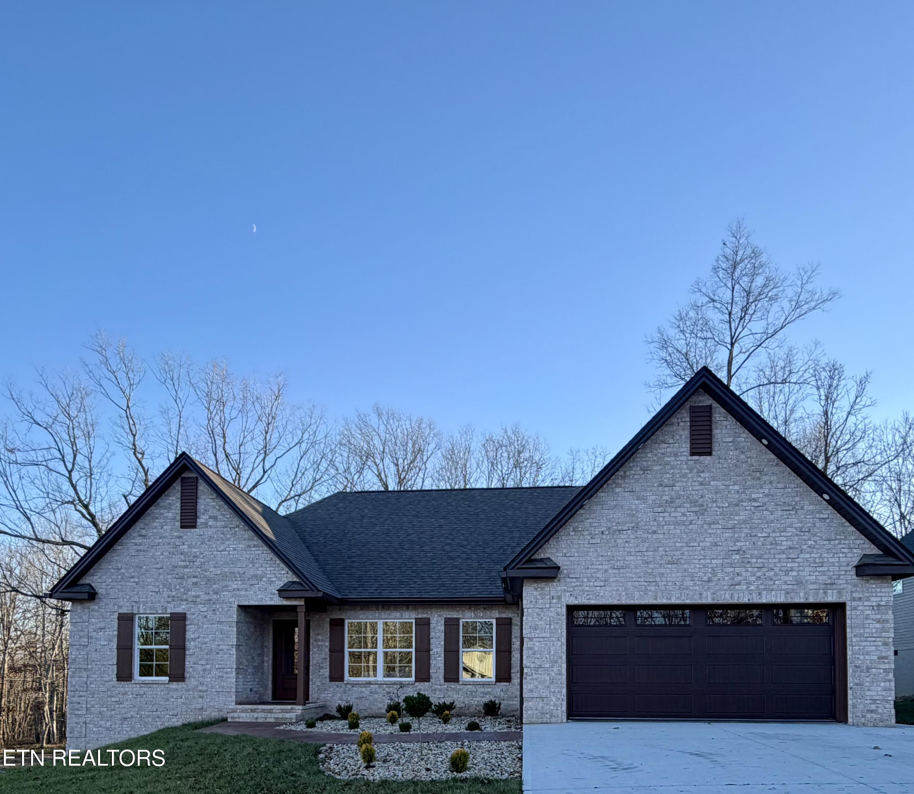 630 Lakeview Drive Crossville TN 38558