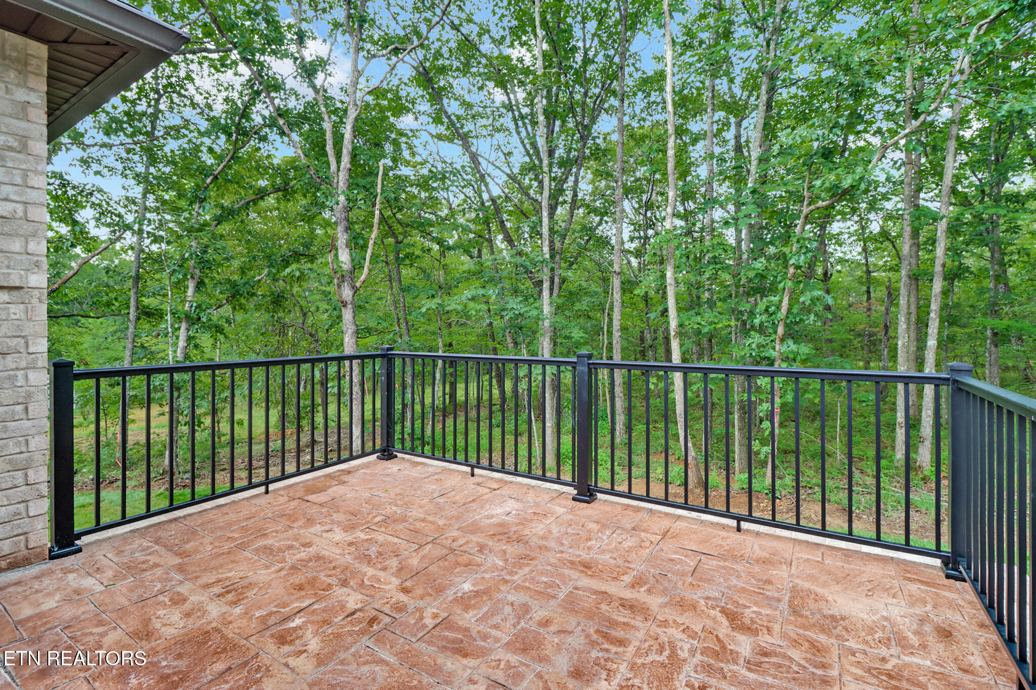 630 Lakeview Drive Crossville TN 38558