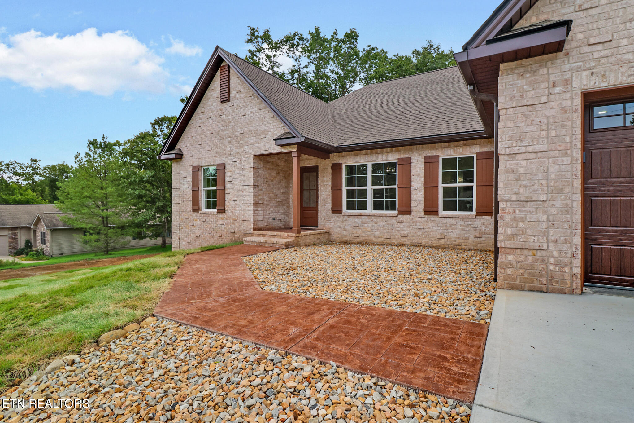 630 Lakeview Drive Crossville TN 38558