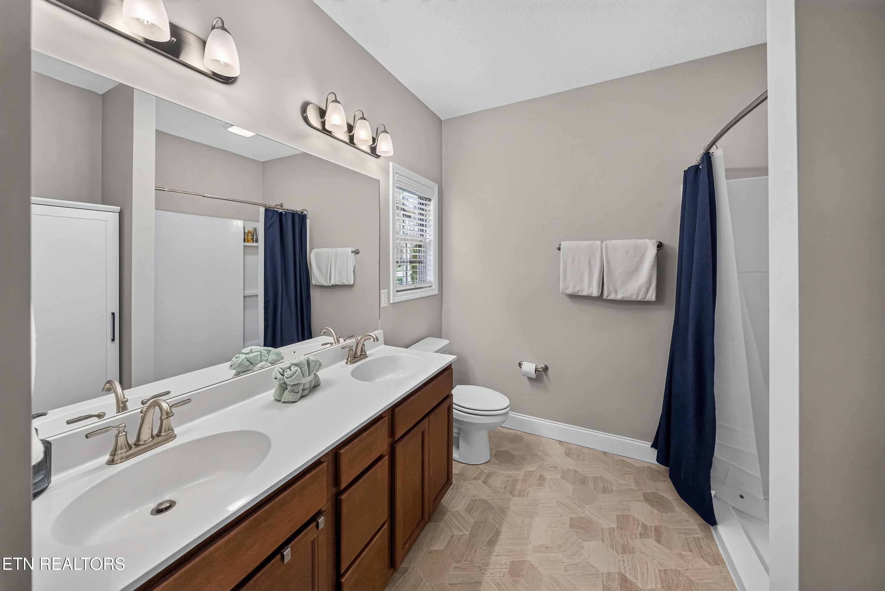 5947 Honeycrisp Road Knoxville TN 37931