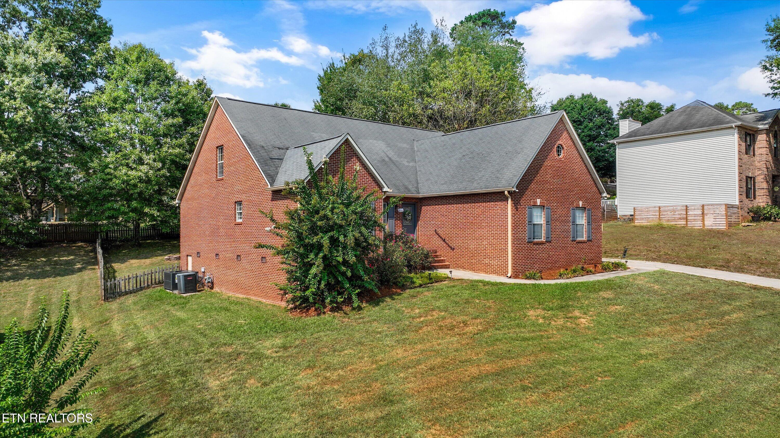 4931 Shannon Run Drive Knoxville TN 37918