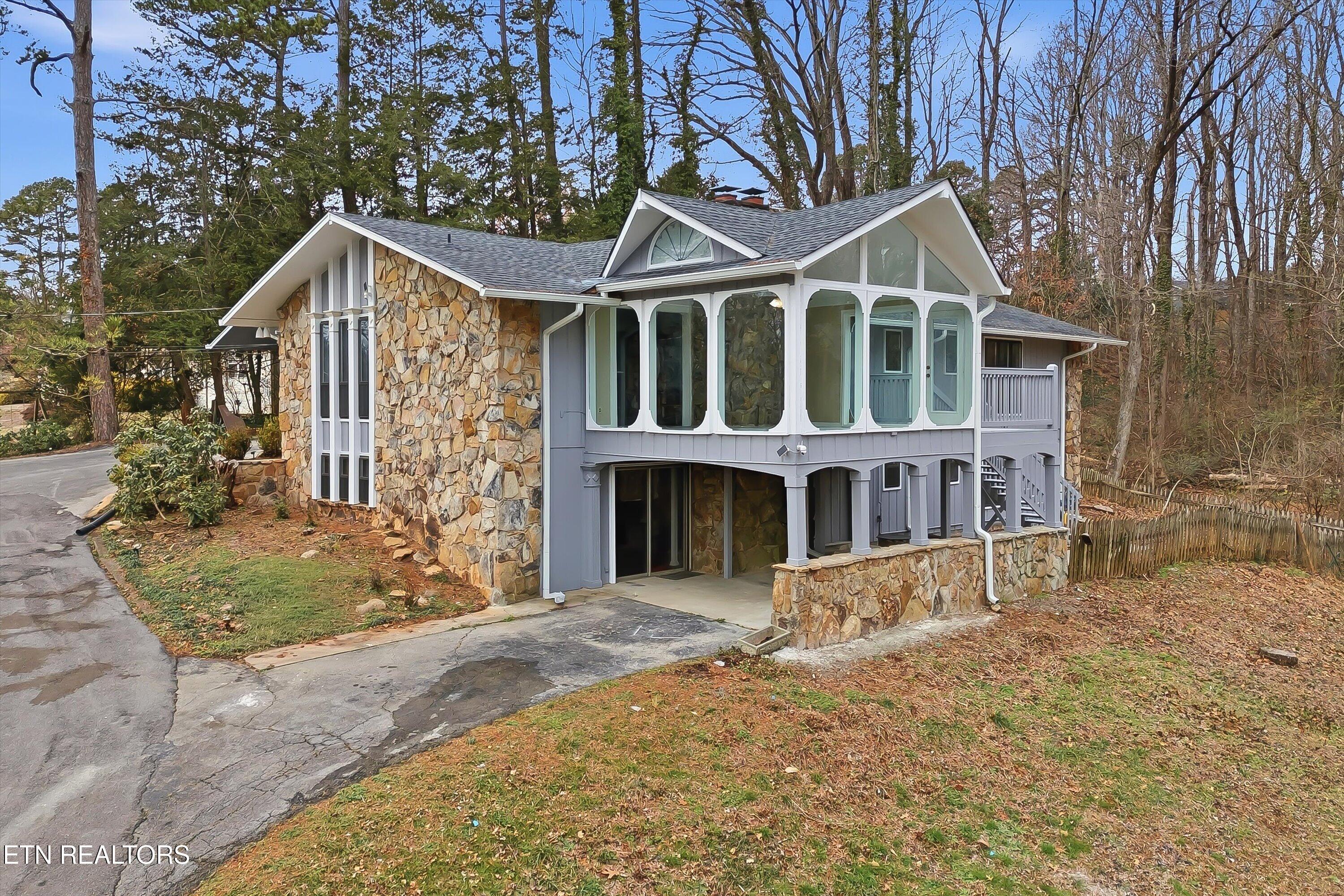 8129 Ainsworth Drive Knoxville TN 37909