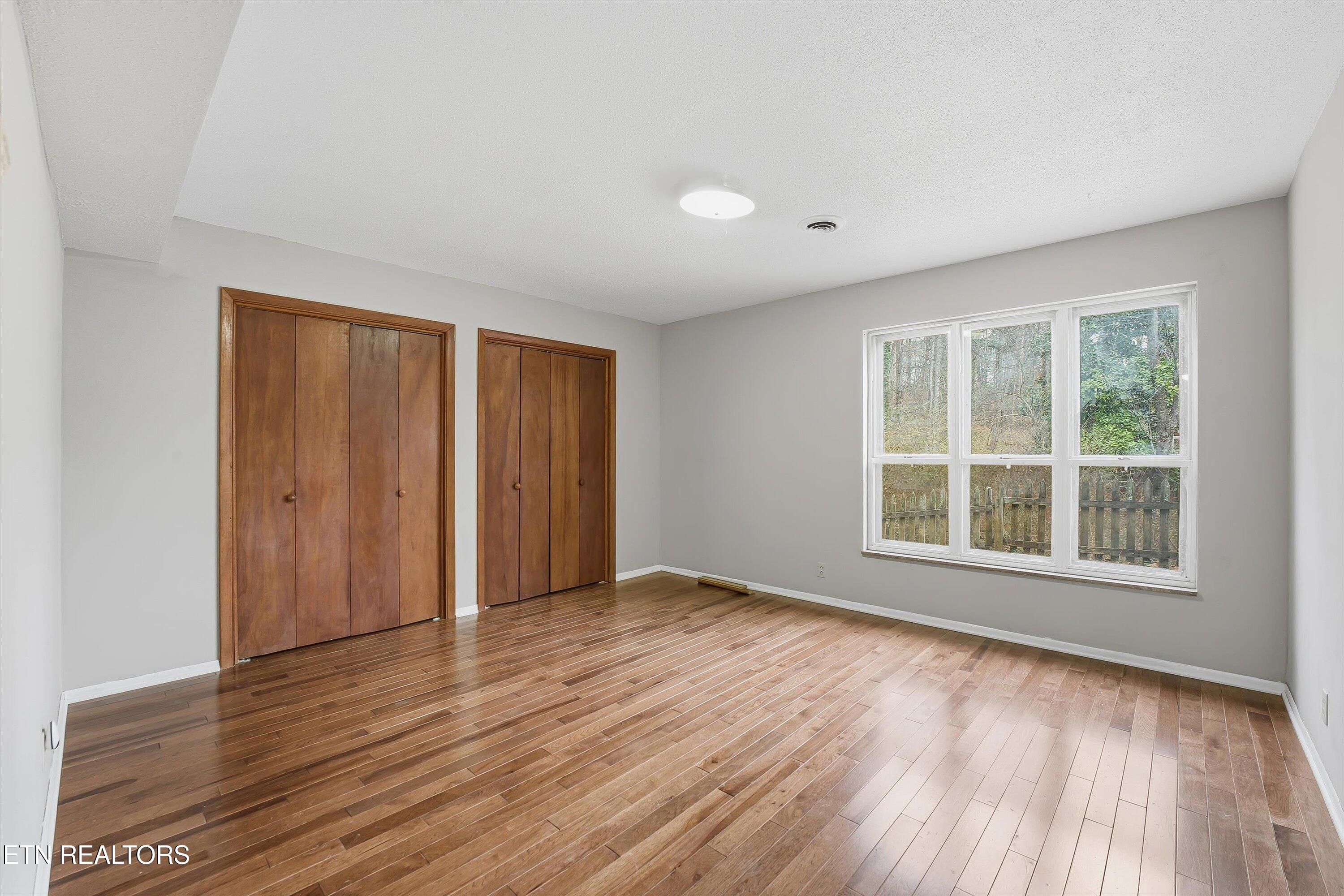 8129 Ainsworth Drive Knoxville TN 37909
