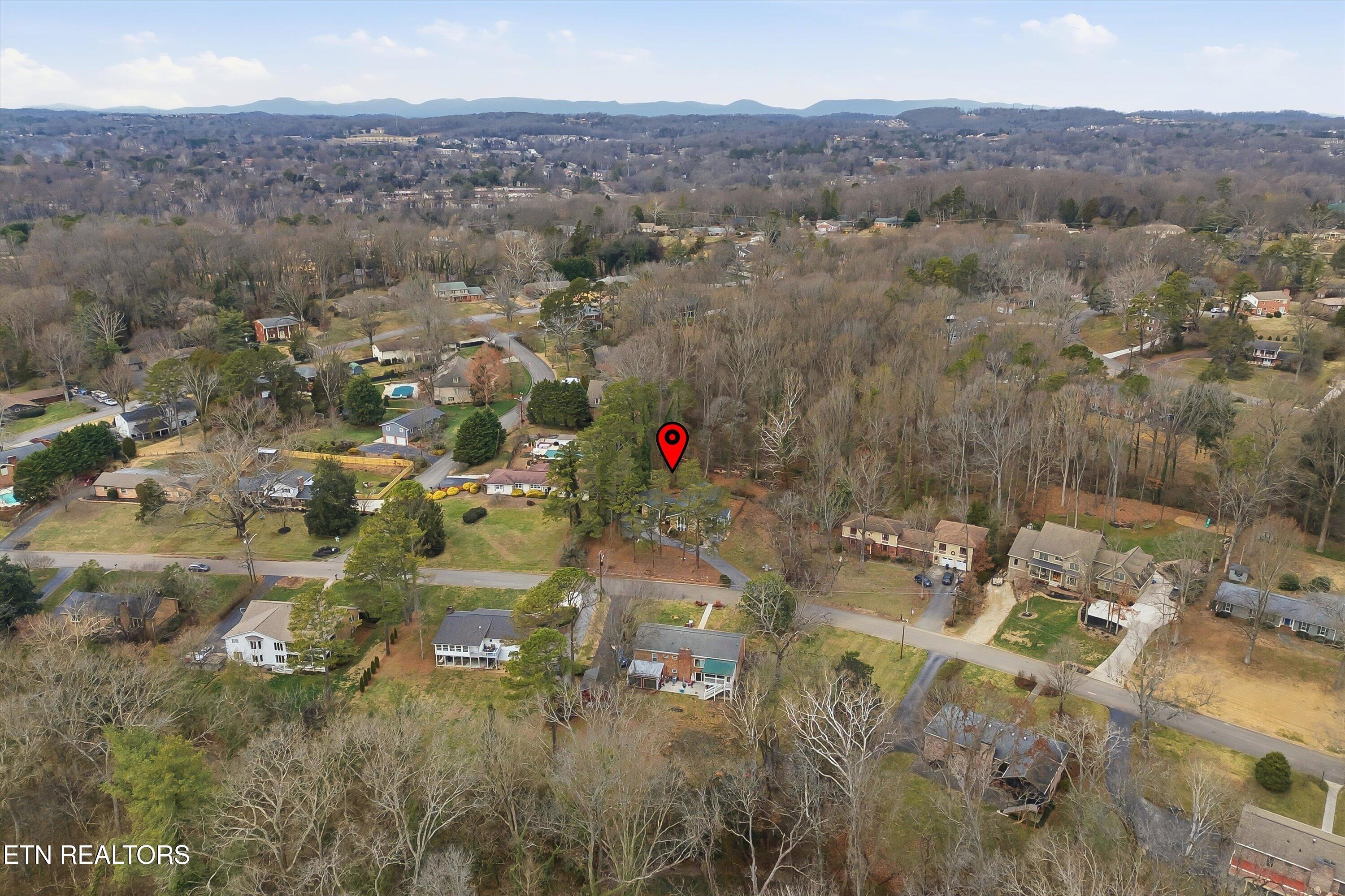 8129 Ainsworth Drive Knoxville TN 37909