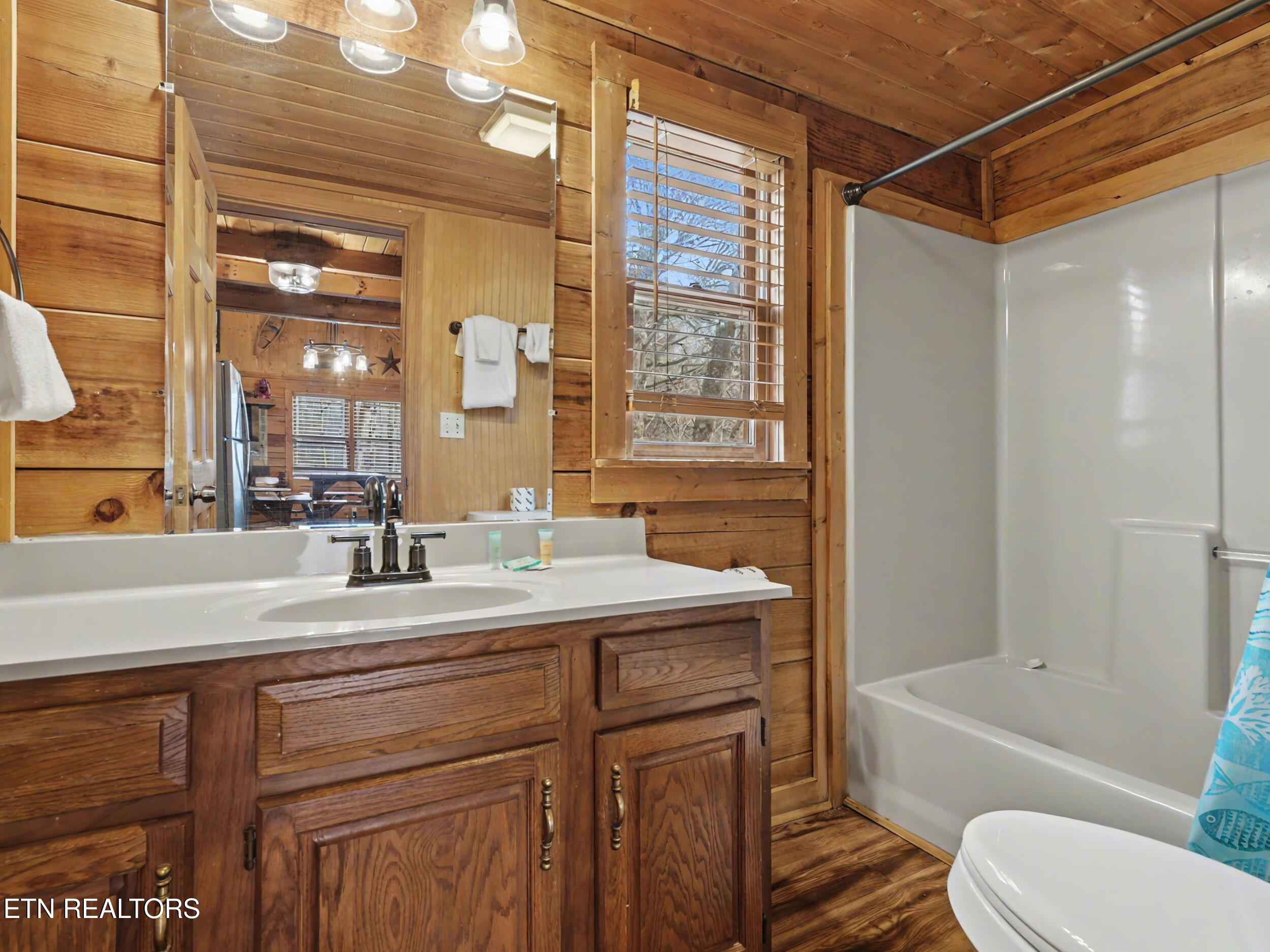 1141 Ski View Lane Sevierville TN 37876