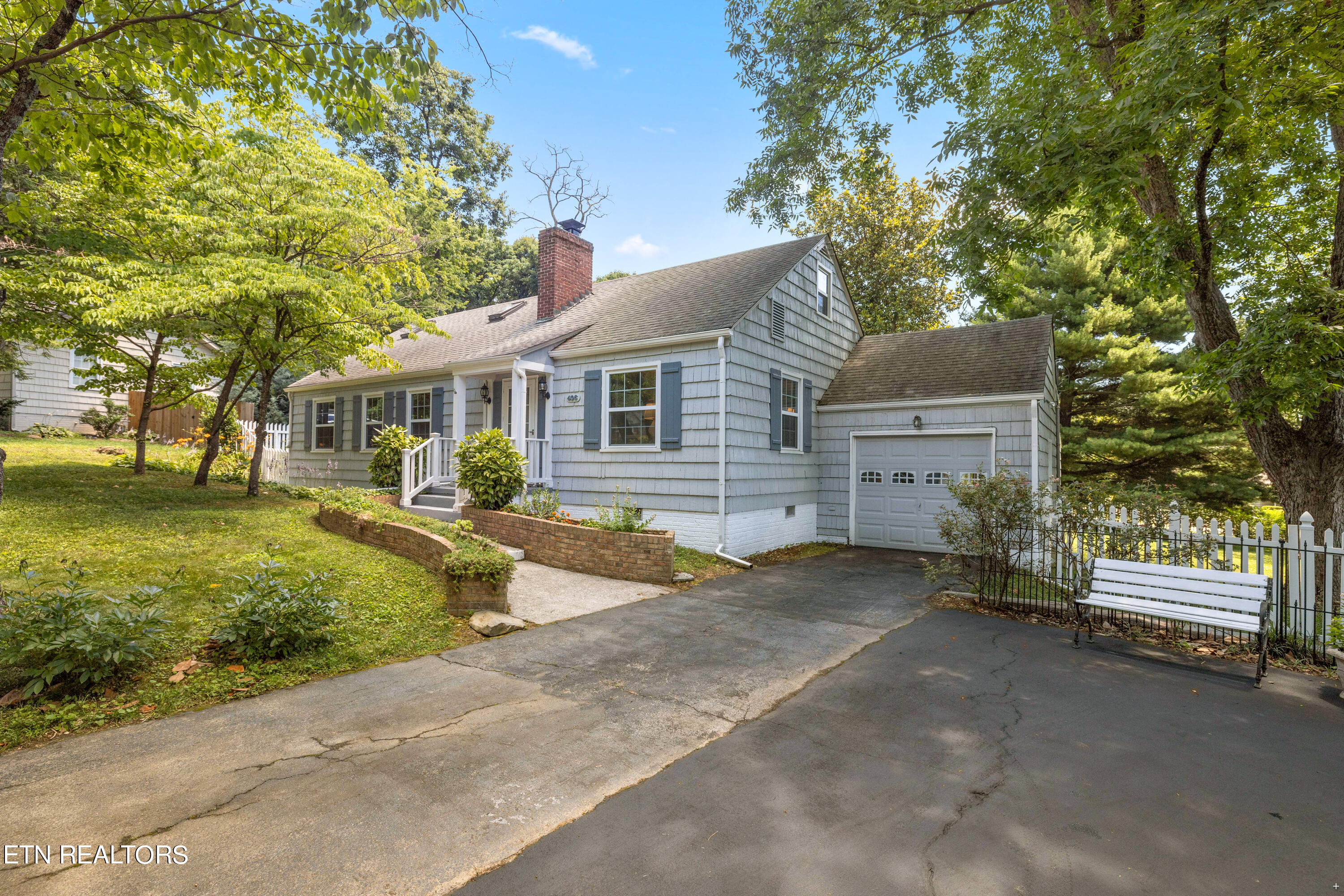 406 Circle Hill Drive Knoxville TN 37919