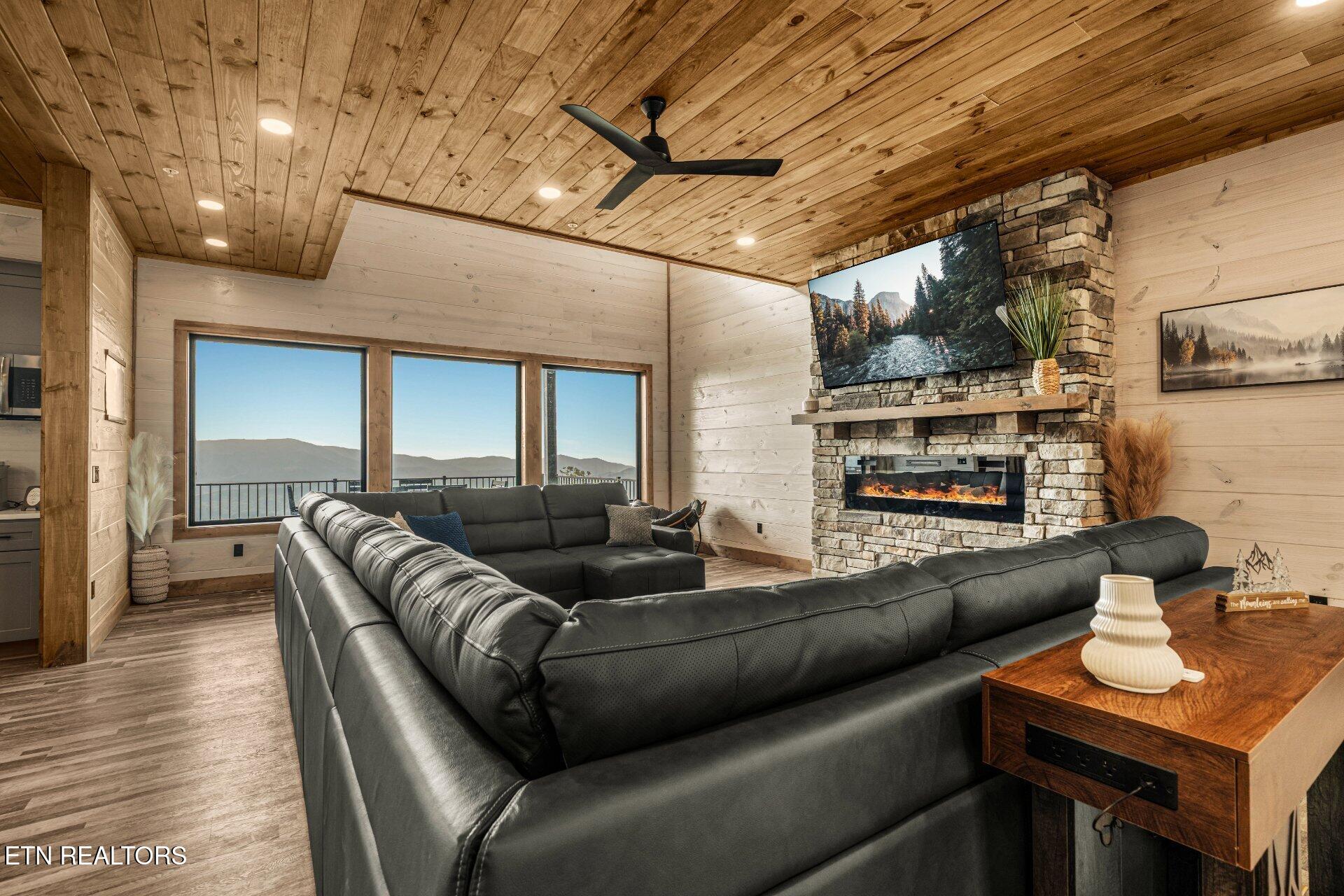 3026 Tower Road Sevierville TN 37876