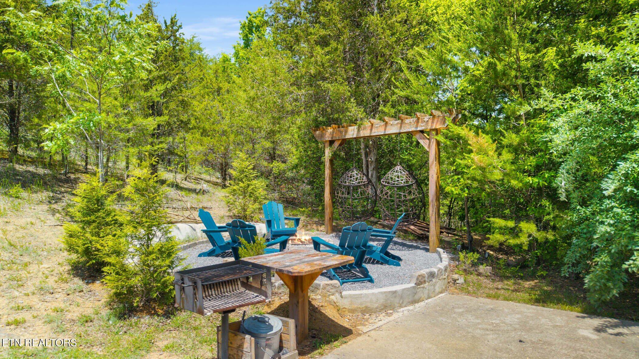 646 Parton Hollow Road Sevierville TN 37876