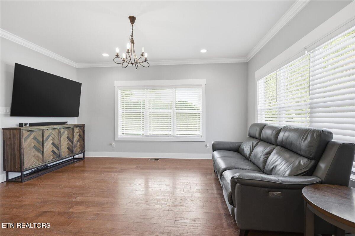 124 Alpine Drive Clinton TN 37716