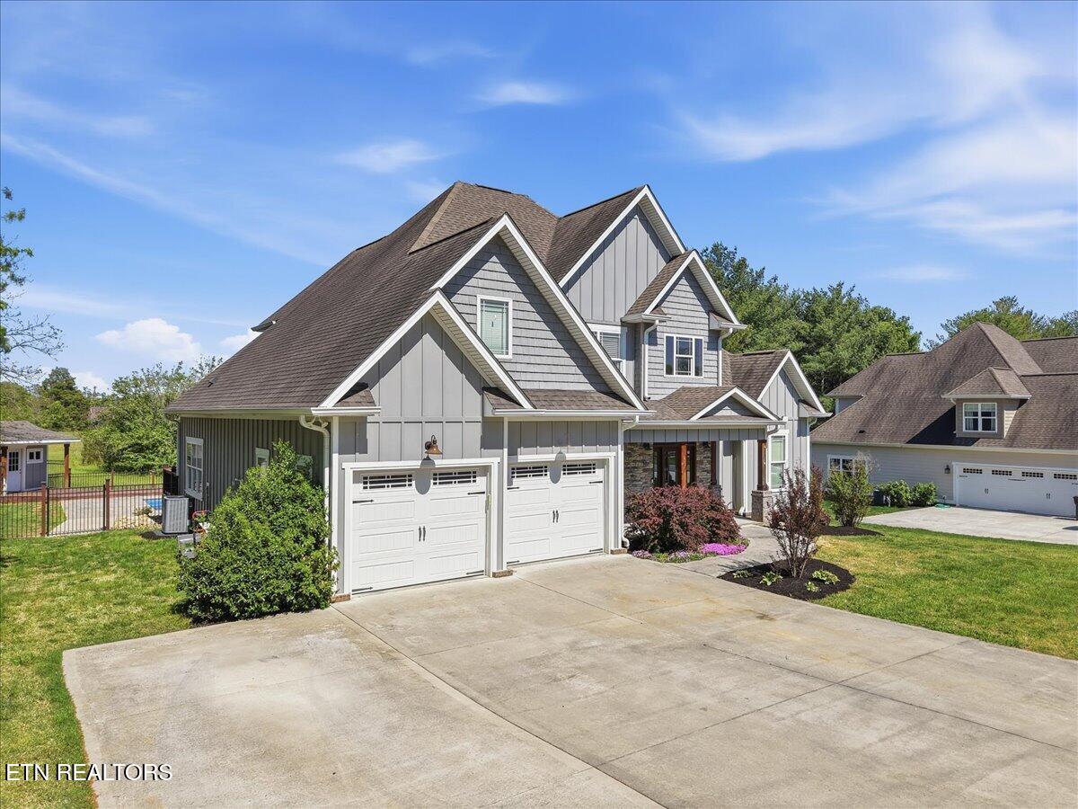124 Alpine Drive Clinton TN 37716