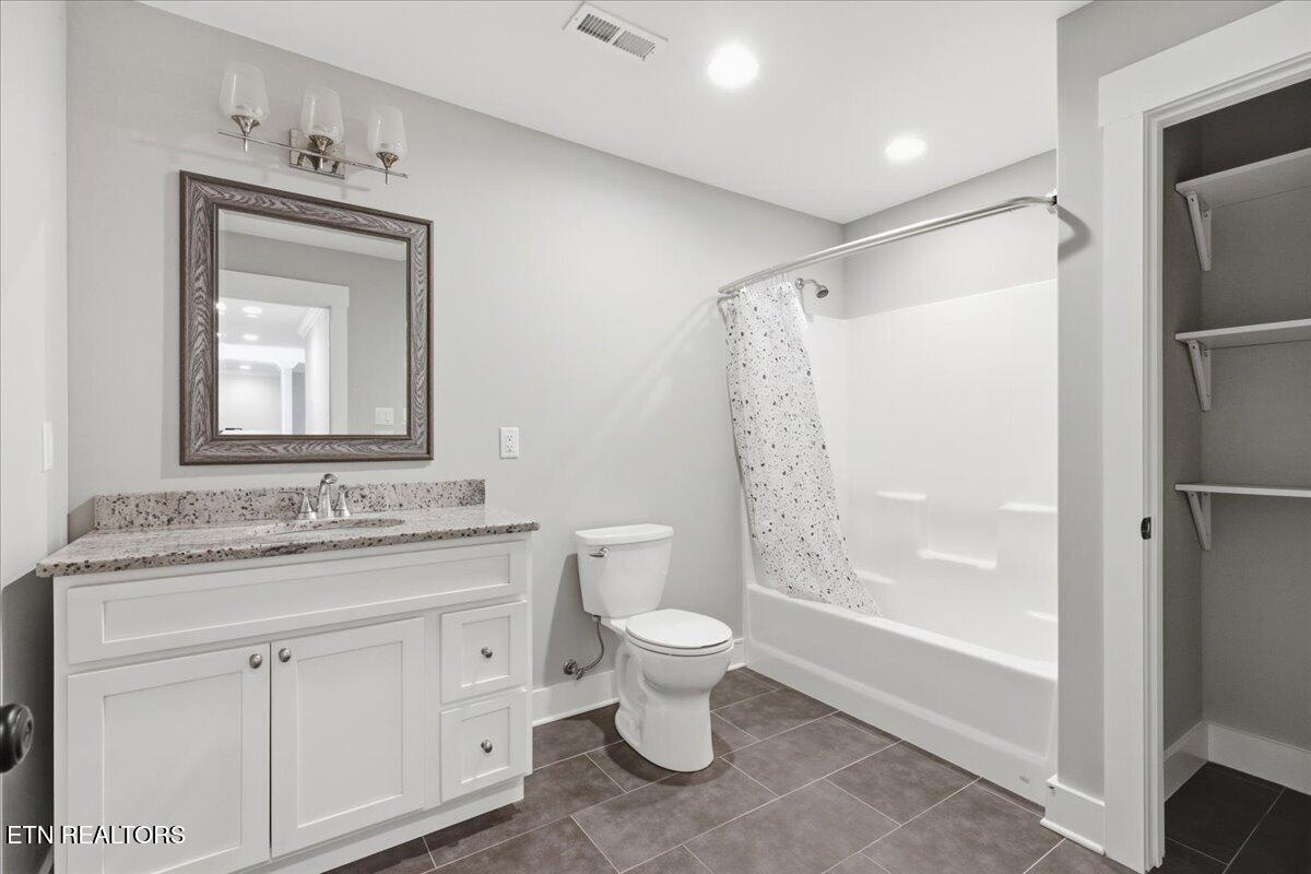 124 Alpine Drive Clinton TN 37716