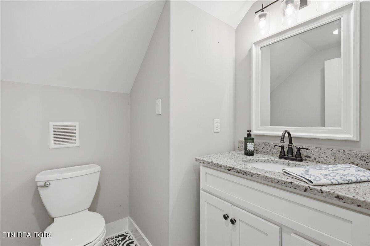 124 Alpine Drive Clinton TN 37716