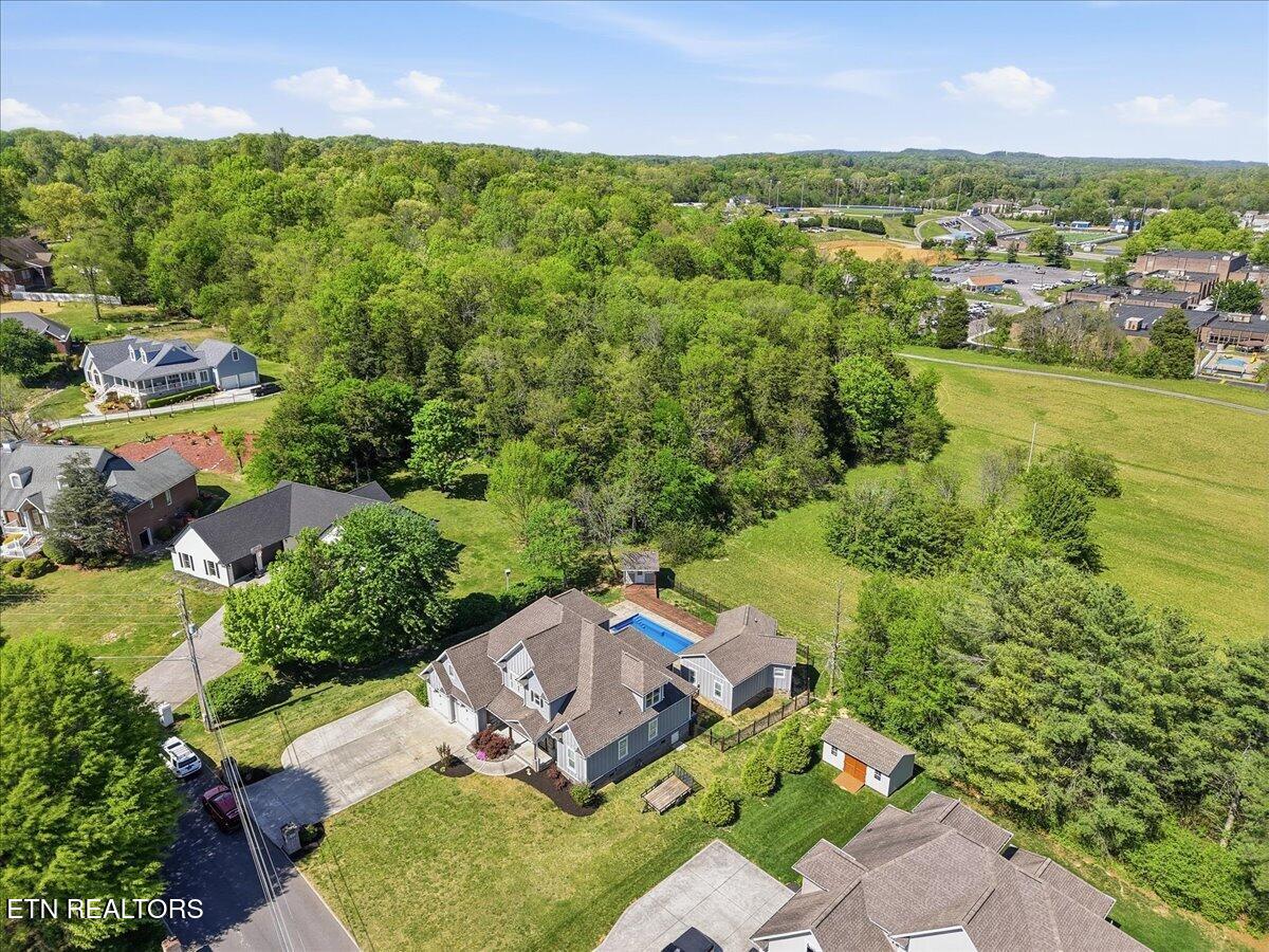124 Alpine Drive Clinton TN 37716