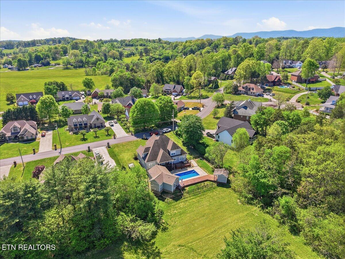 124 Alpine Drive Clinton TN 37716