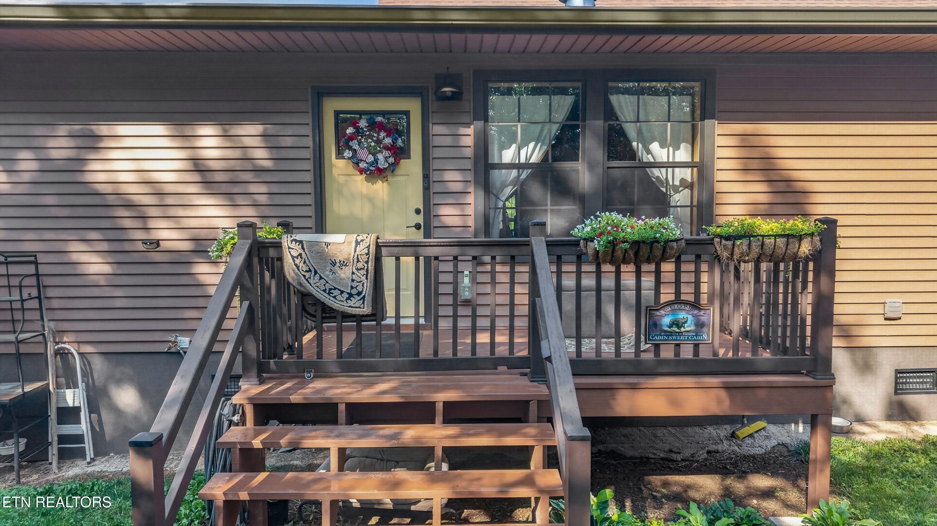 7020 Caney Valley Road Tazewell TN 37879