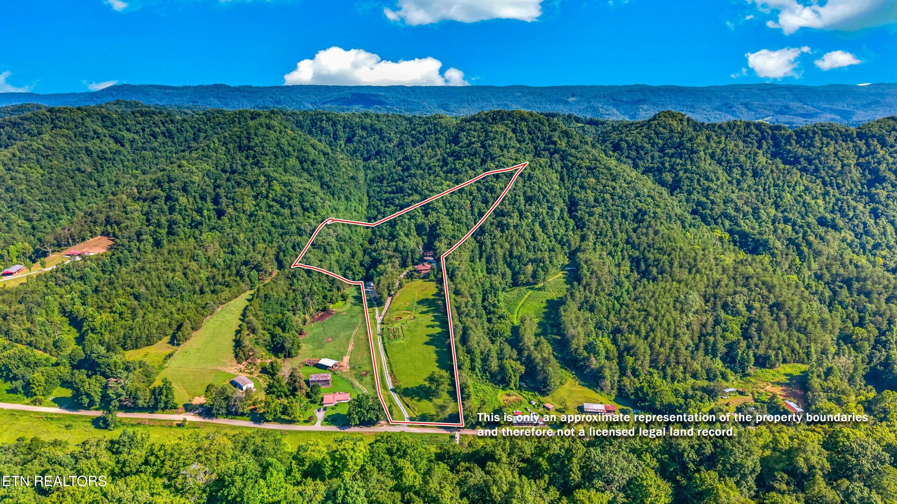 7020 Caney Valley Road Tazewell TN 37879