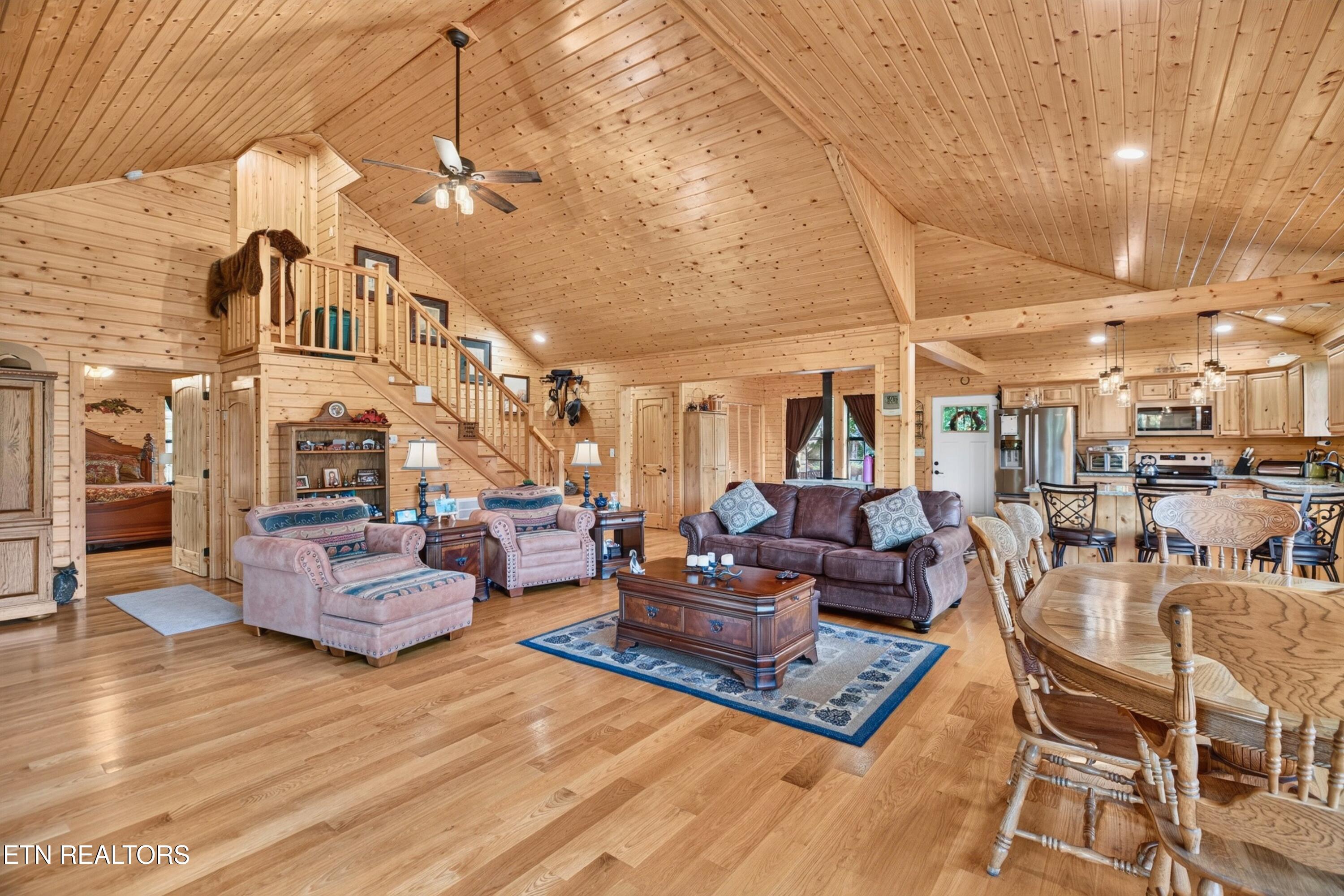 7020 Caney Valley Road Tazewell TN 37879