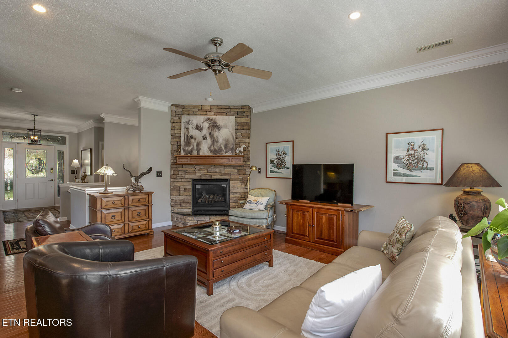192 Tanasi Lagoon Drive Loudon TN 37774