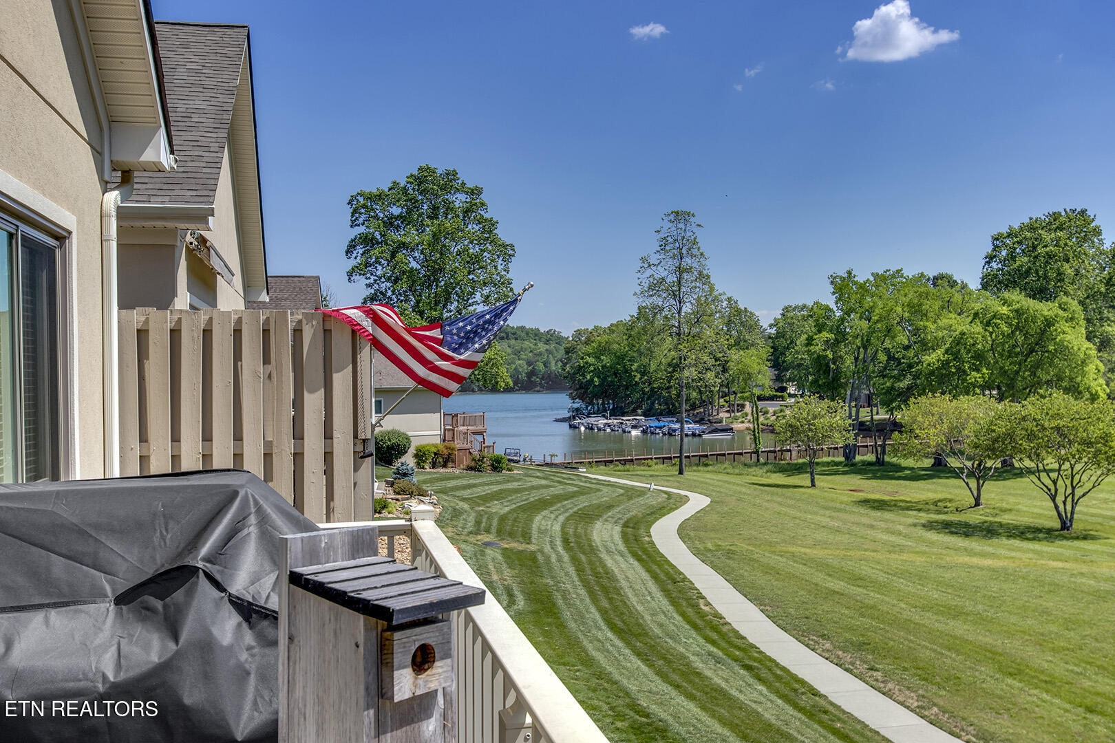 192 Tanasi Lagoon Drive Loudon TN 37774