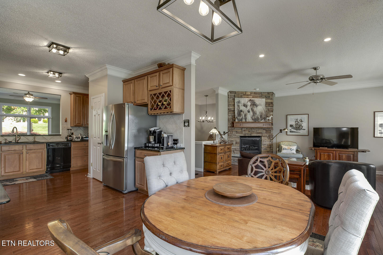 192 Tanasi Lagoon Drive Loudon TN 37774