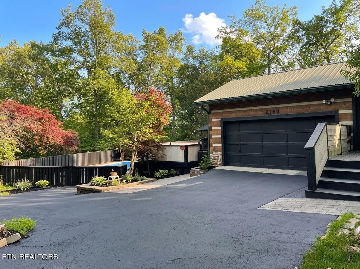 2169 Ranch Road Dandridge TN 37725