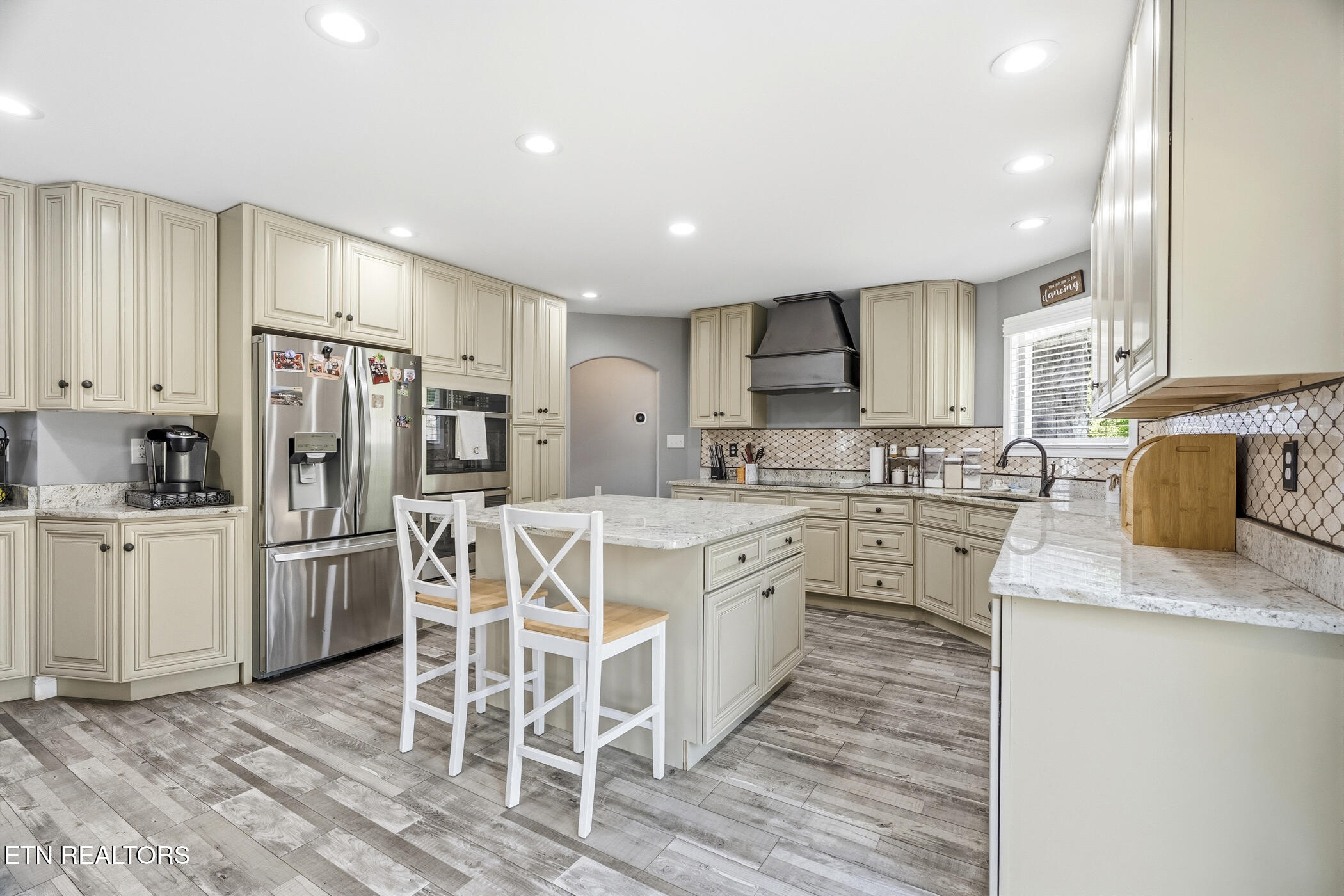 1712 Grand Pine Point Maryville TN 37801