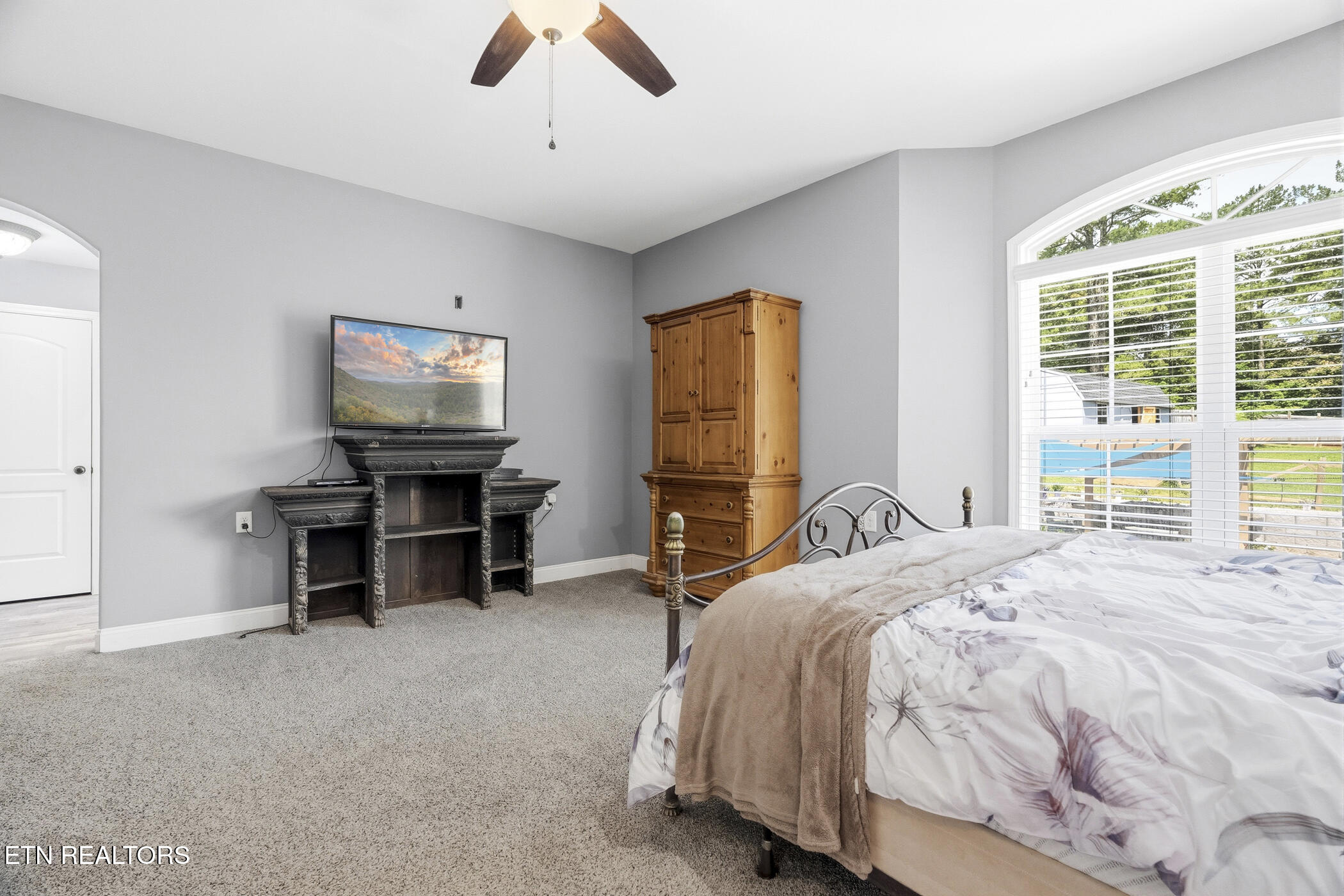 1712 Grand Pine Point Maryville TN 37801