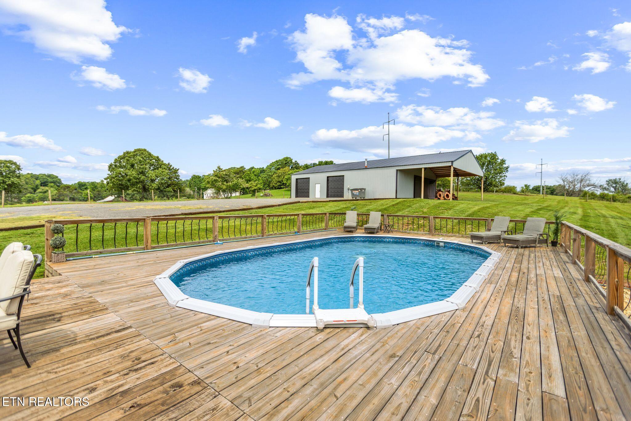918 Meadow Road Greenback TN 37742
