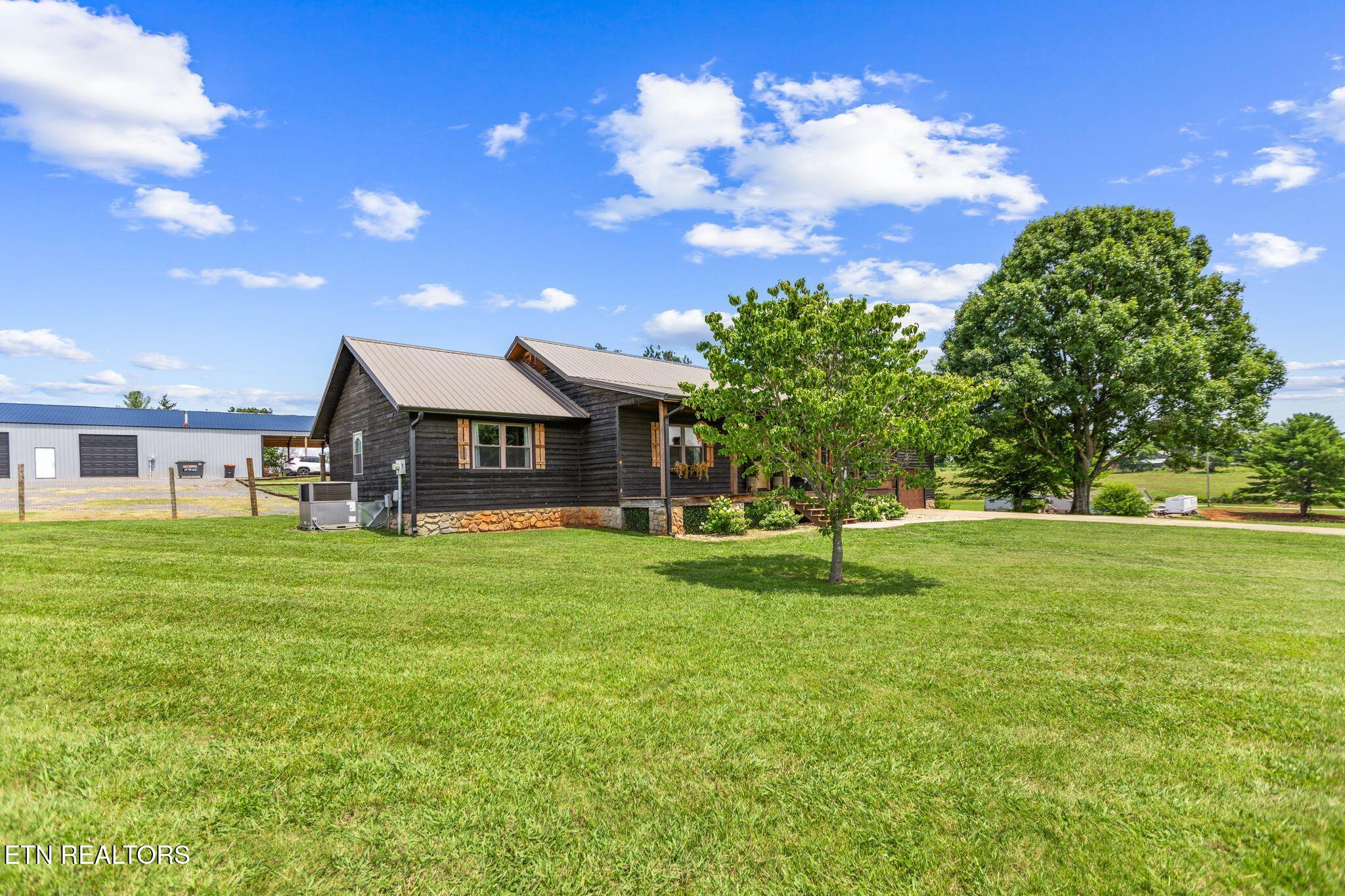 918 Meadow Road Greenback TN 37742