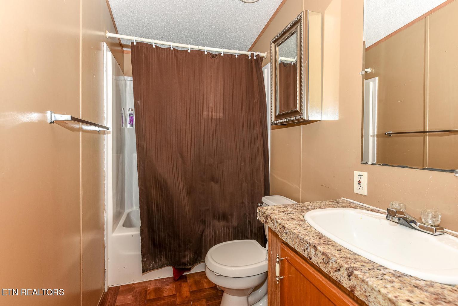 1248 Mountain View Circle Maryville TN 37801