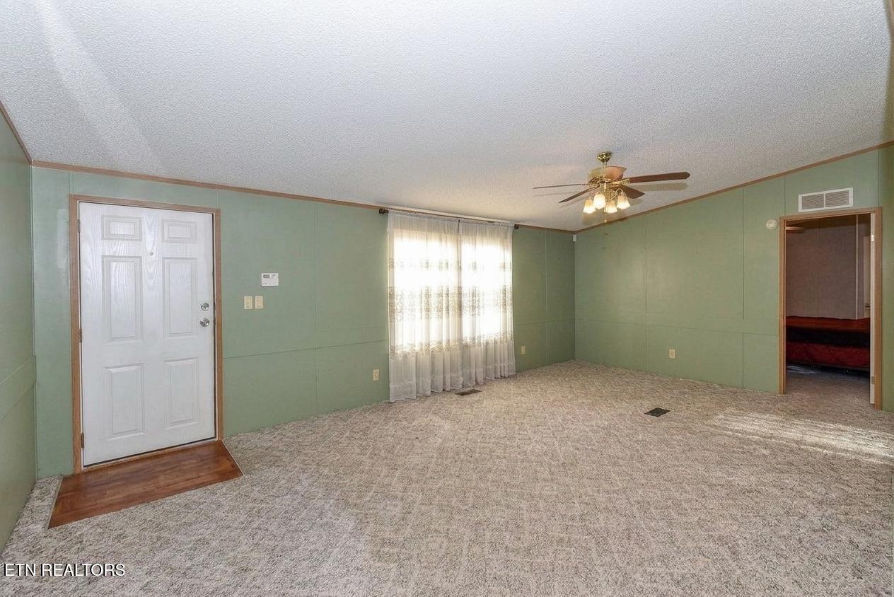 1248 Mountain View Circle Maryville TN 37801