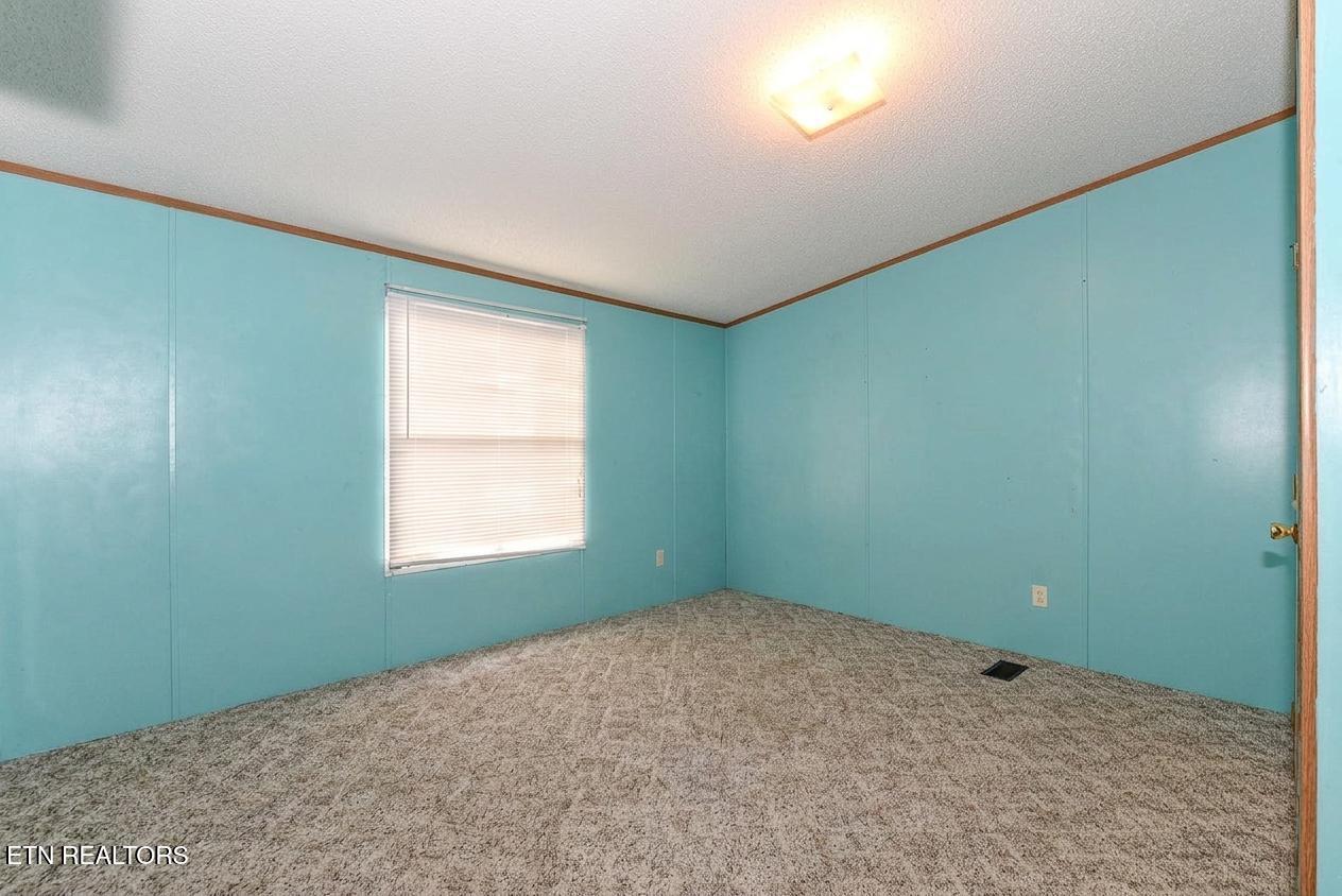 1248 Mountain View Circle Maryville TN 37801