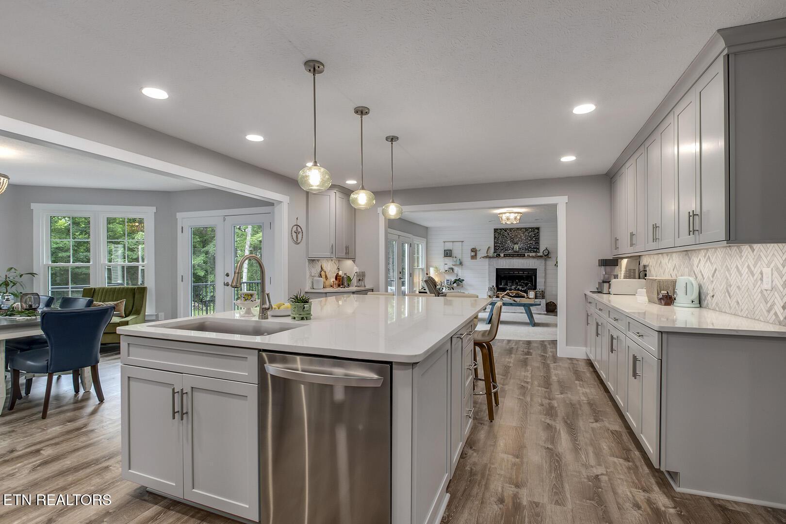 415 Shaw Ferry Lane Lenoir City TN 37772