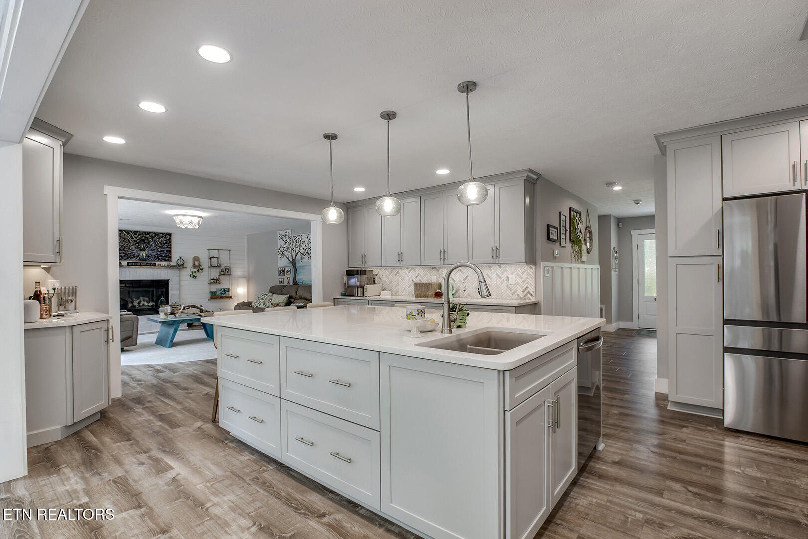 415 Shaw Ferry Lane Lenoir City TN 37772