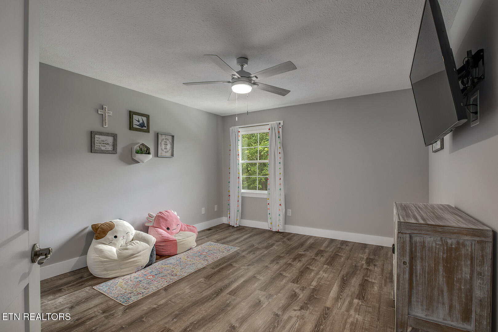 415 Shaw Ferry Lane Lenoir City TN 37772