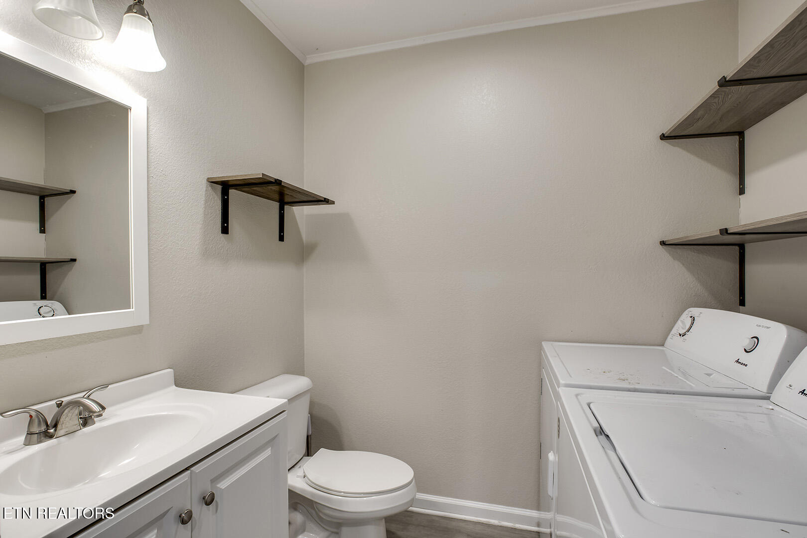 7753 Cranley Road Powell TN 37849