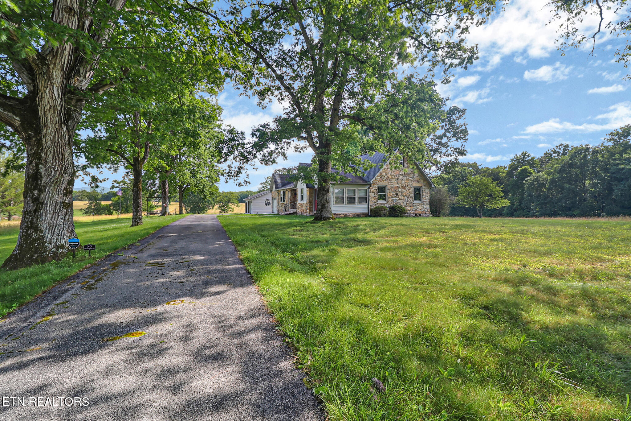 1760 Highway 68 Crossville TN 38555
